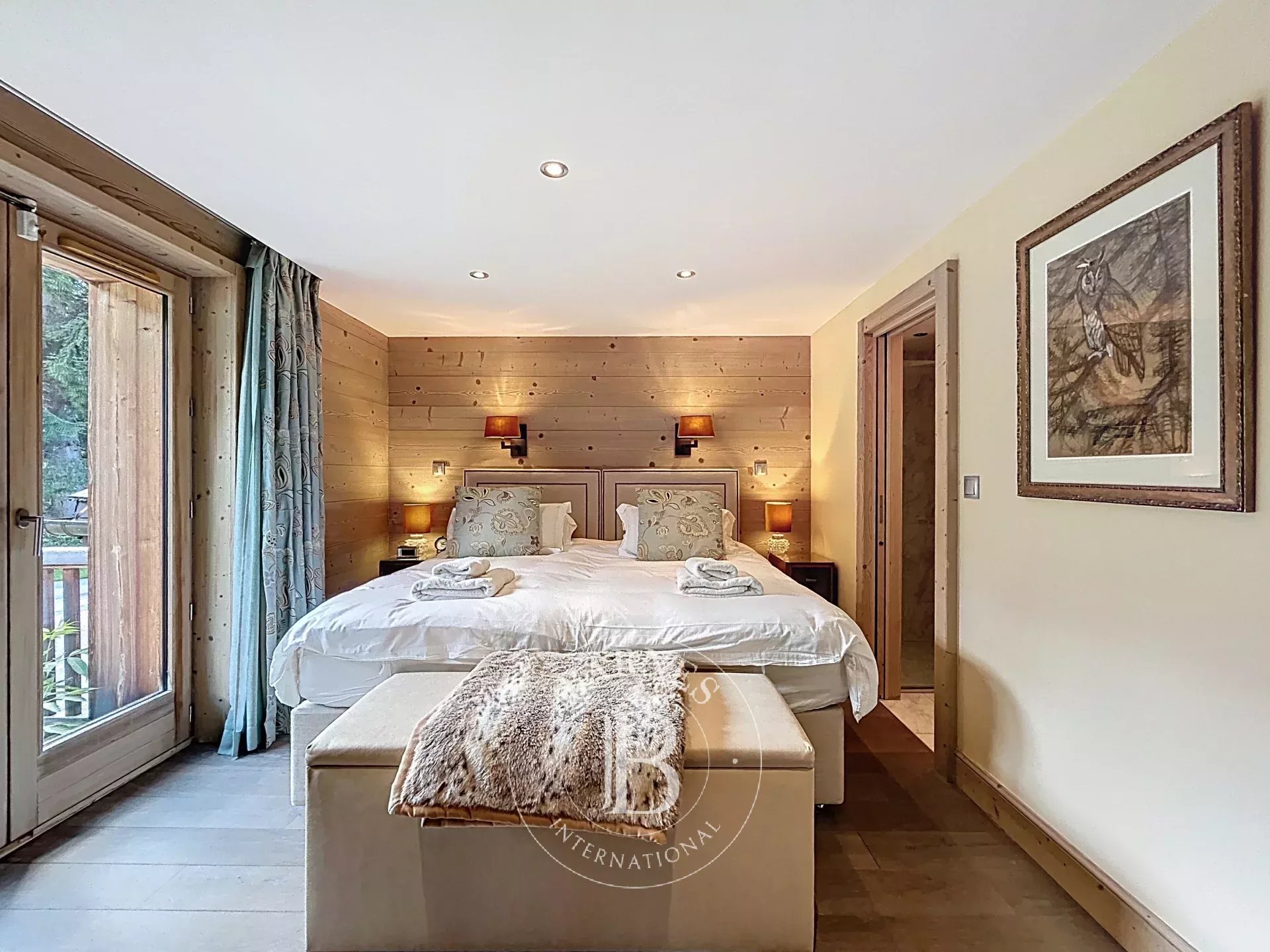 Photo of Les Gets - Chalet - 310 sqm - 6 bedrooms