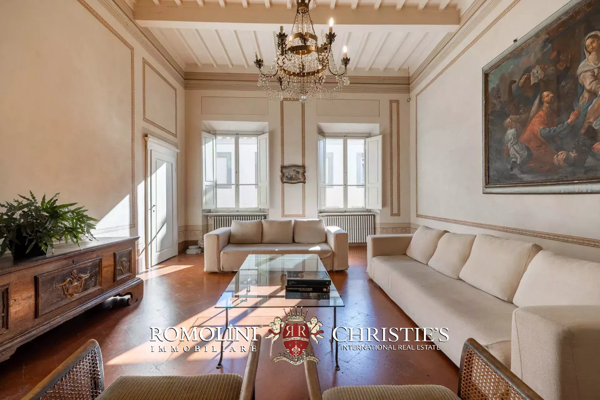 3 Bedroom Apartment/Flat's Image 4