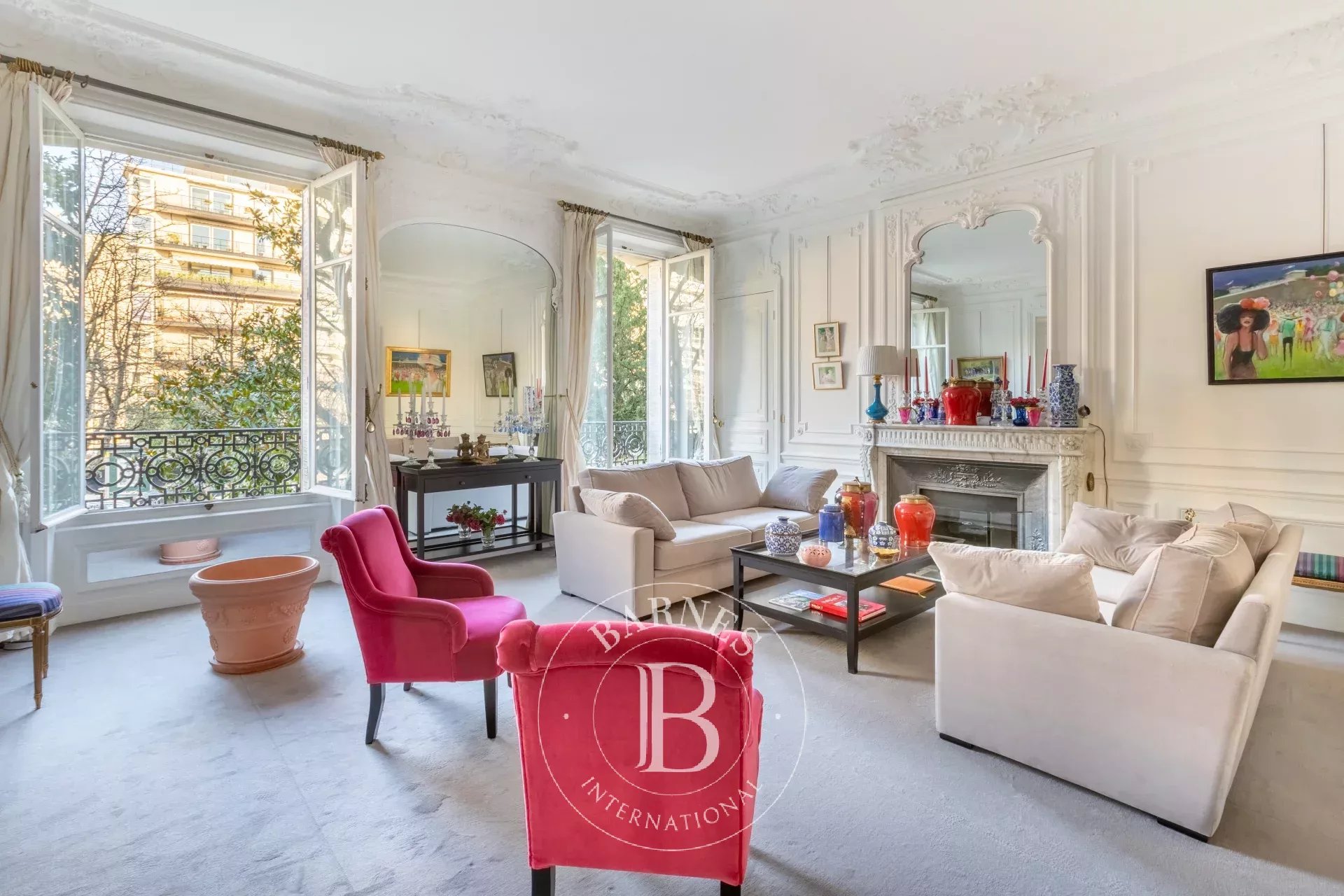 Apartment Paris 75016  -  ref 83936924 (picture 1)