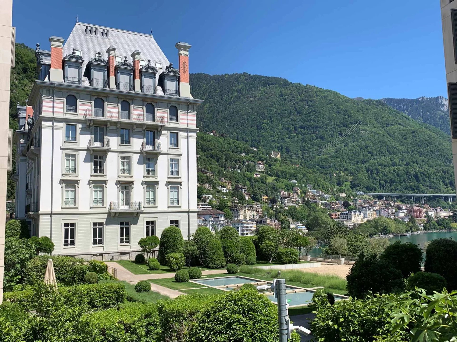 Magnifique appartement de 4.5 pièces dans la Résidence historique du National