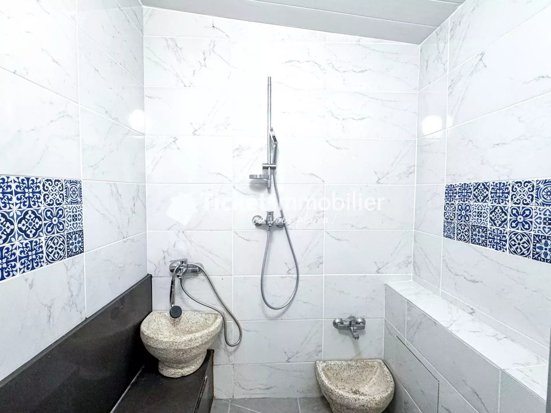 MAISON DIVISÉE EN 2 APPARTEMENTS T4 – 268 m² HABITABLES SUR 1342m² DE TERRAIN – MULTIPLES POSSIBILITÉS D’USAGE — photo 7