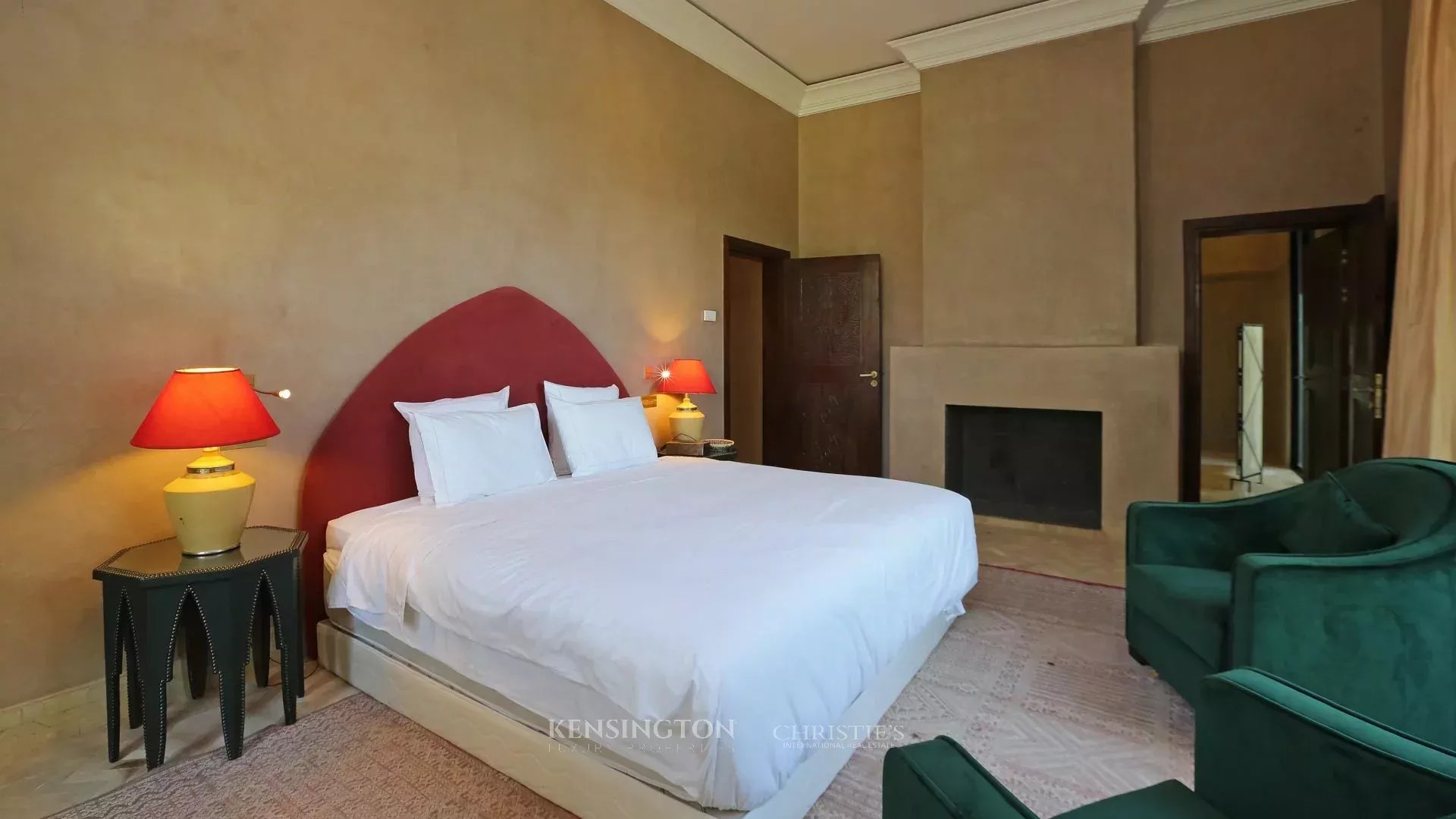 9 Bedroom Villa/Townhouse's Image 7