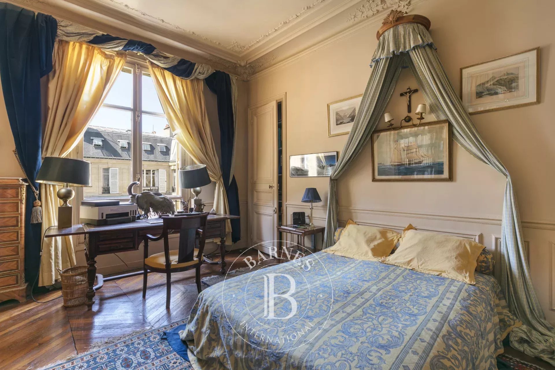 Daire Paris 8ème - picture 7