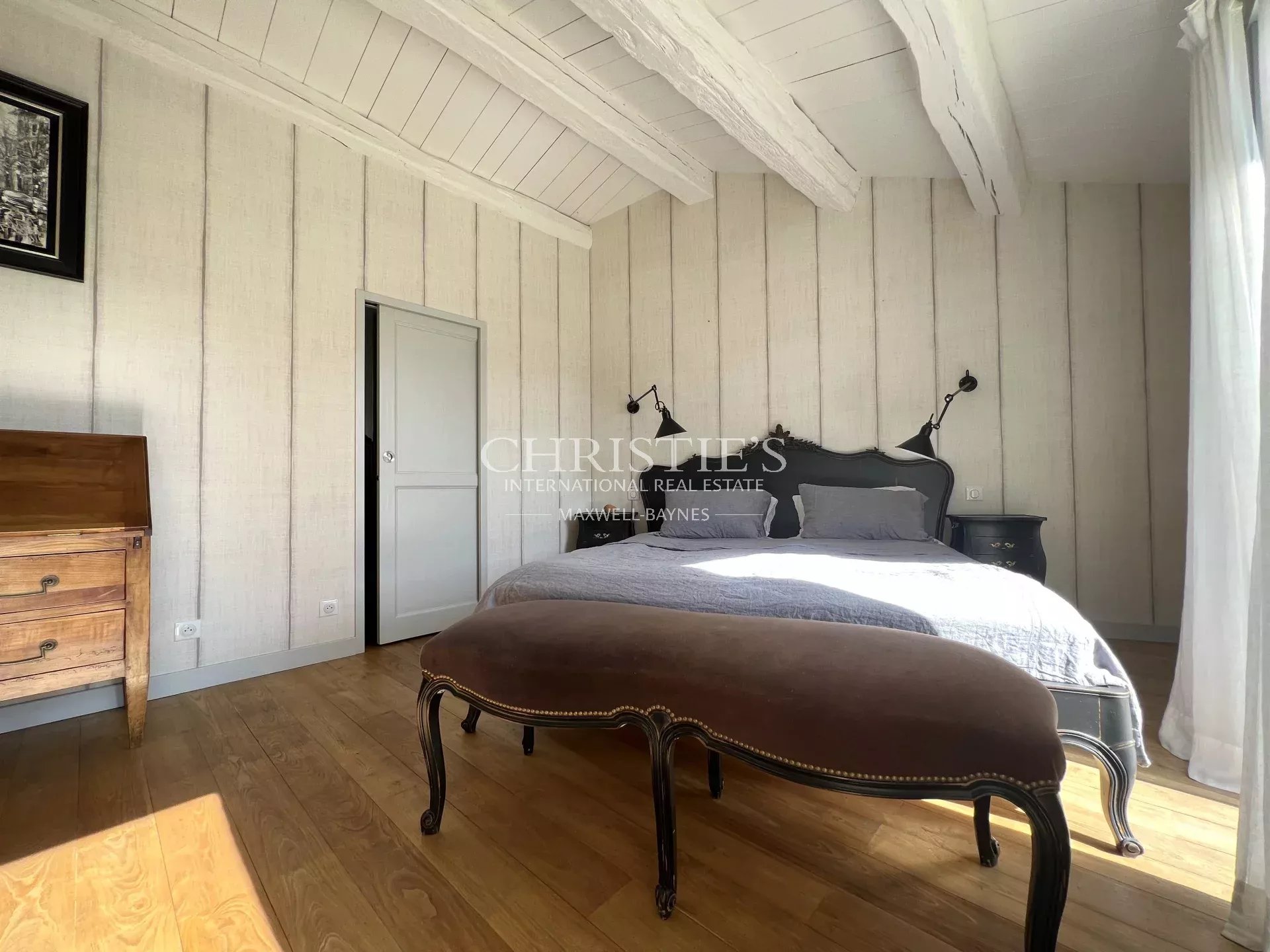 4 Bedroom Villa/Townhouse's Image 17