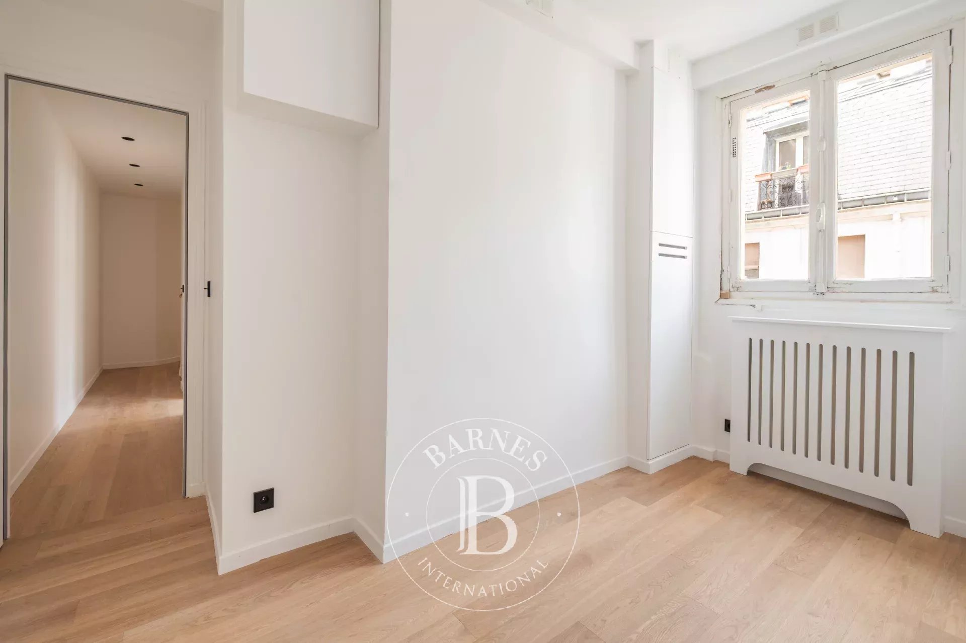 Daire Paris 9ème - picture 17