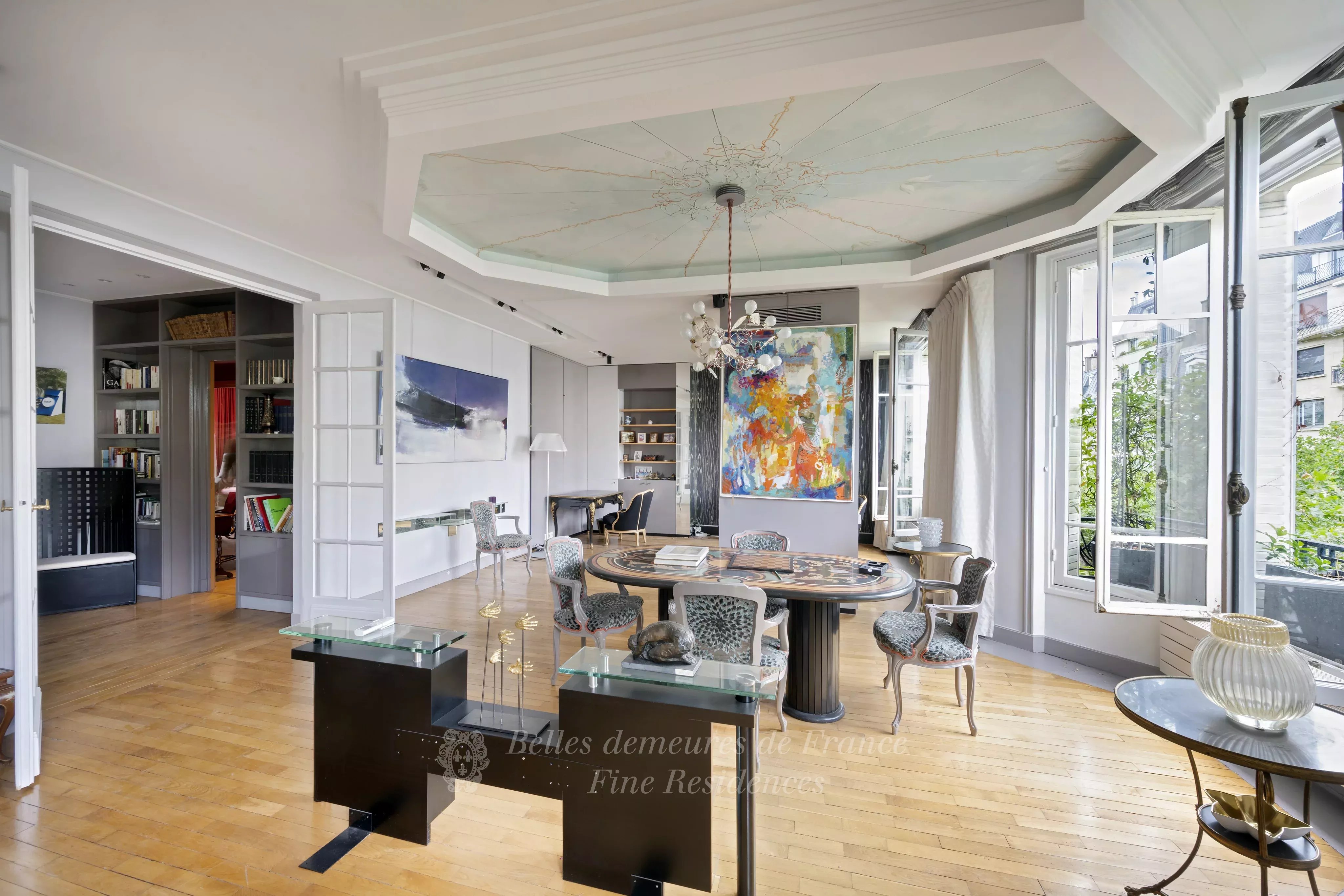 Sale Apartment Paris 7th