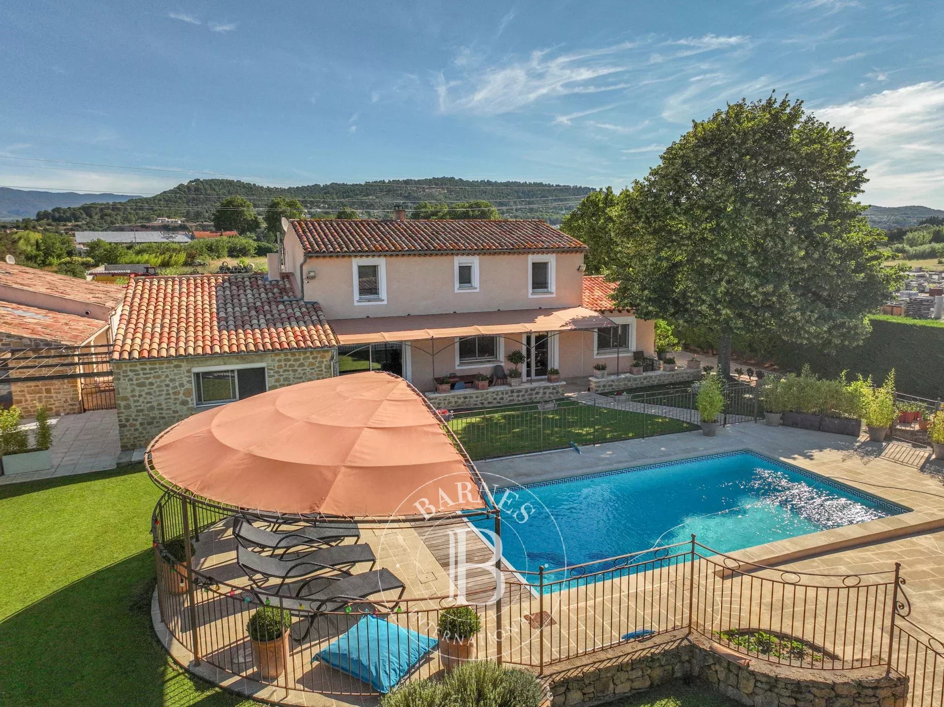 Villa Villelaure - picture 20