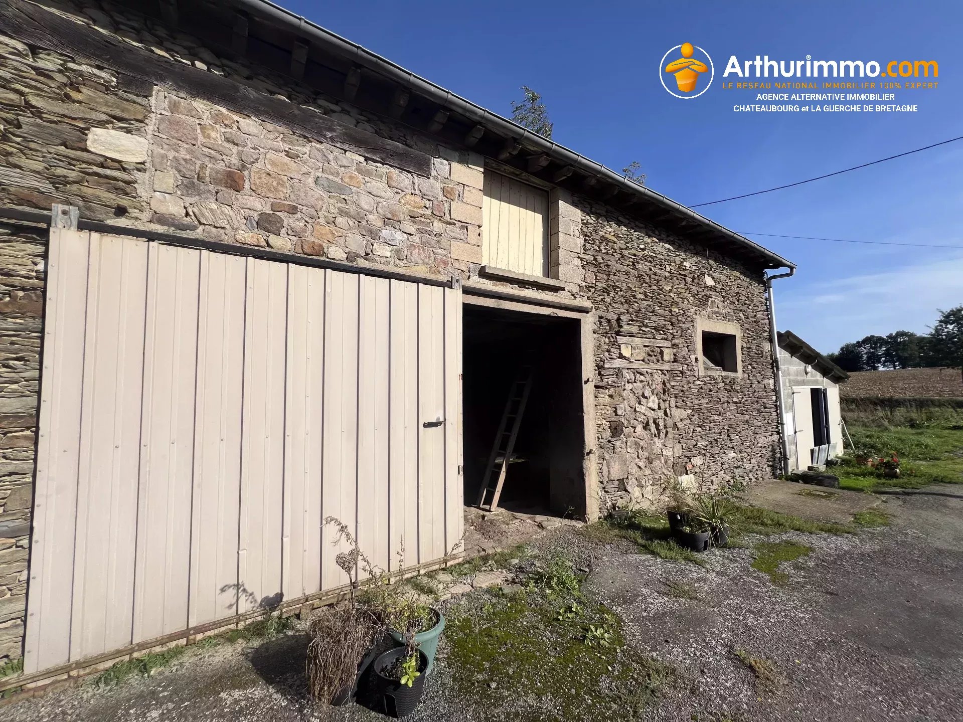 Grange en pierre à réhabiliter - Photo 2