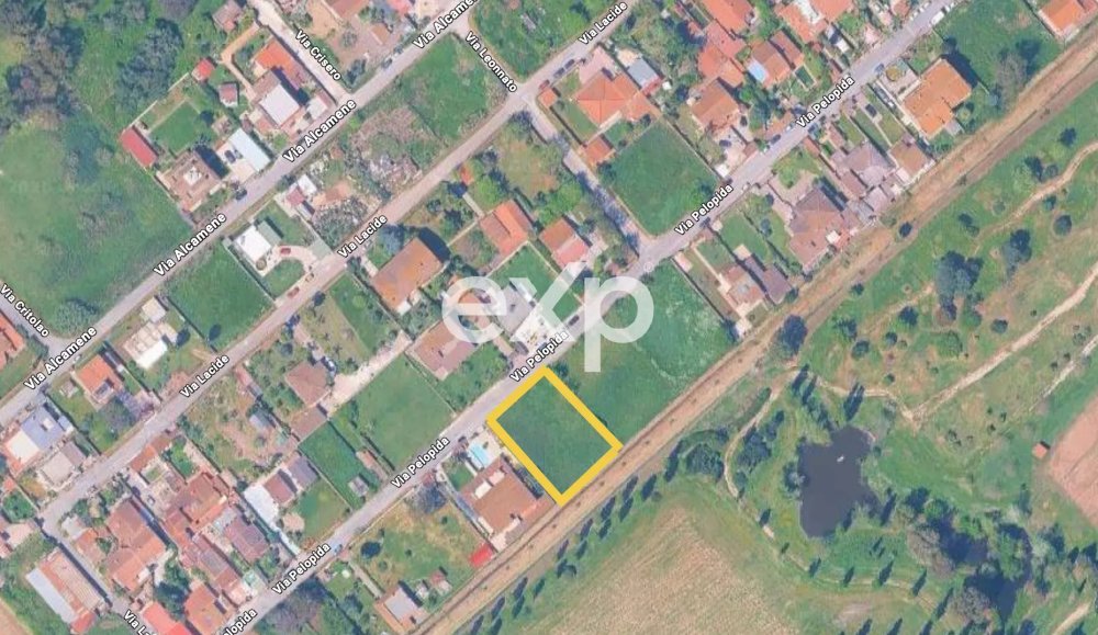 Terreno di 1085 m² a Casal Palocco, Roma