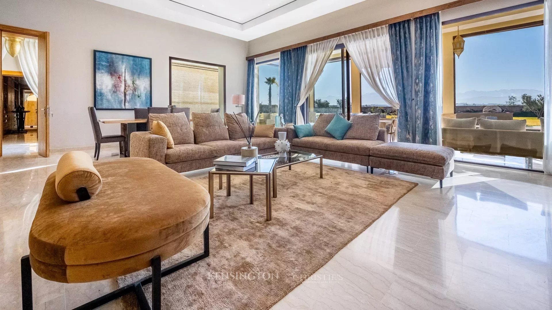 5 Bedroom Villa/Townhouse's Image 5