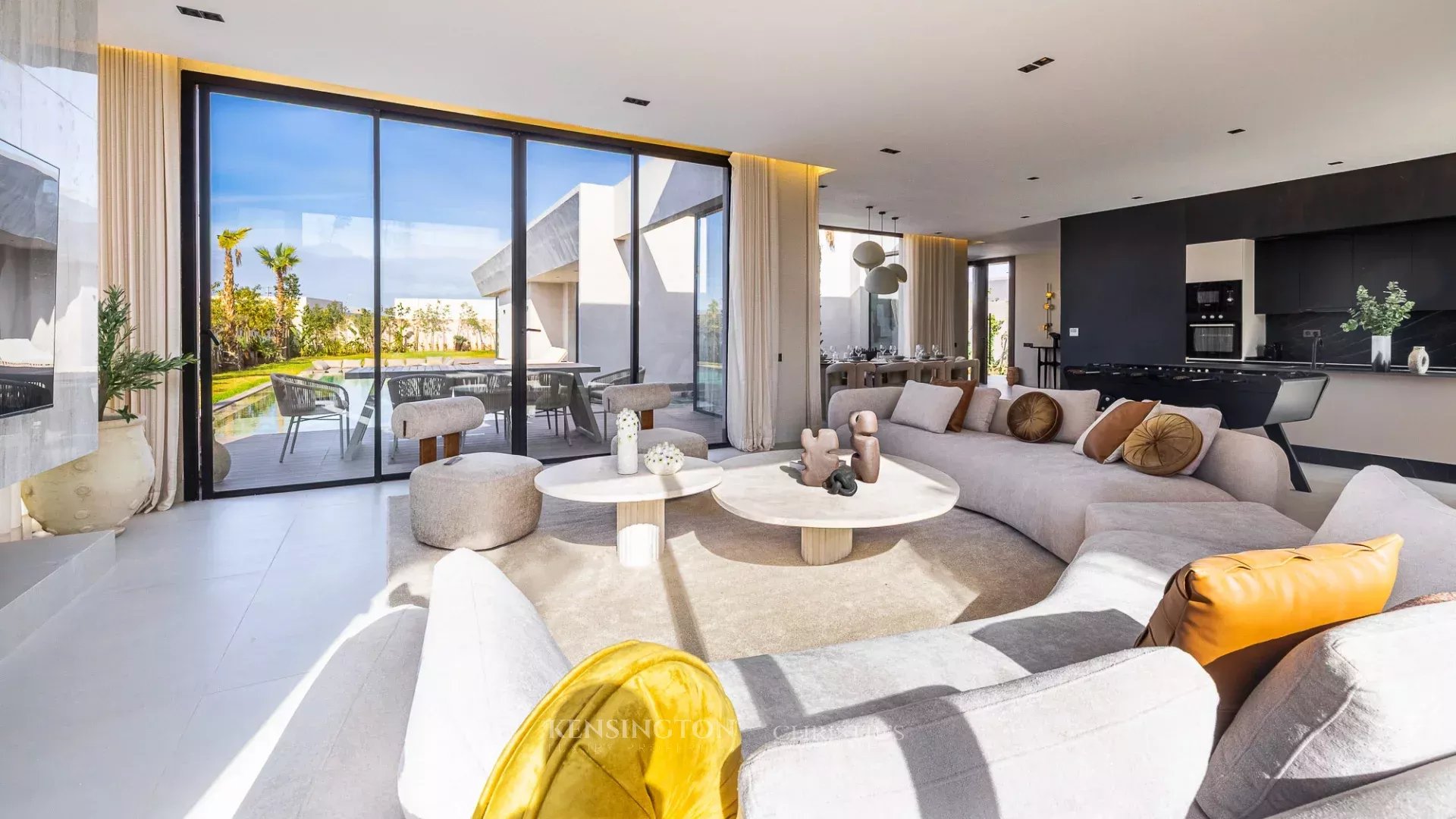 5 Bedroom Villa/Townhouse's Image 9