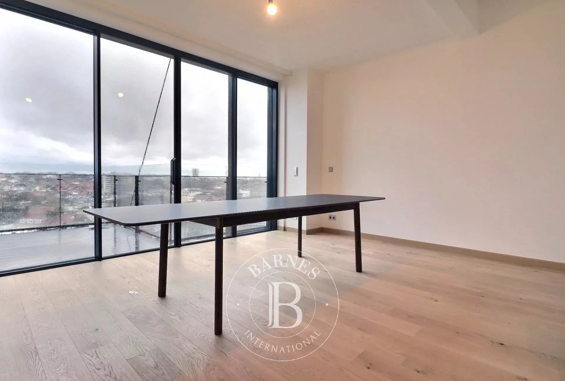 Avenue Louise – Appartement 2ch + terrasse