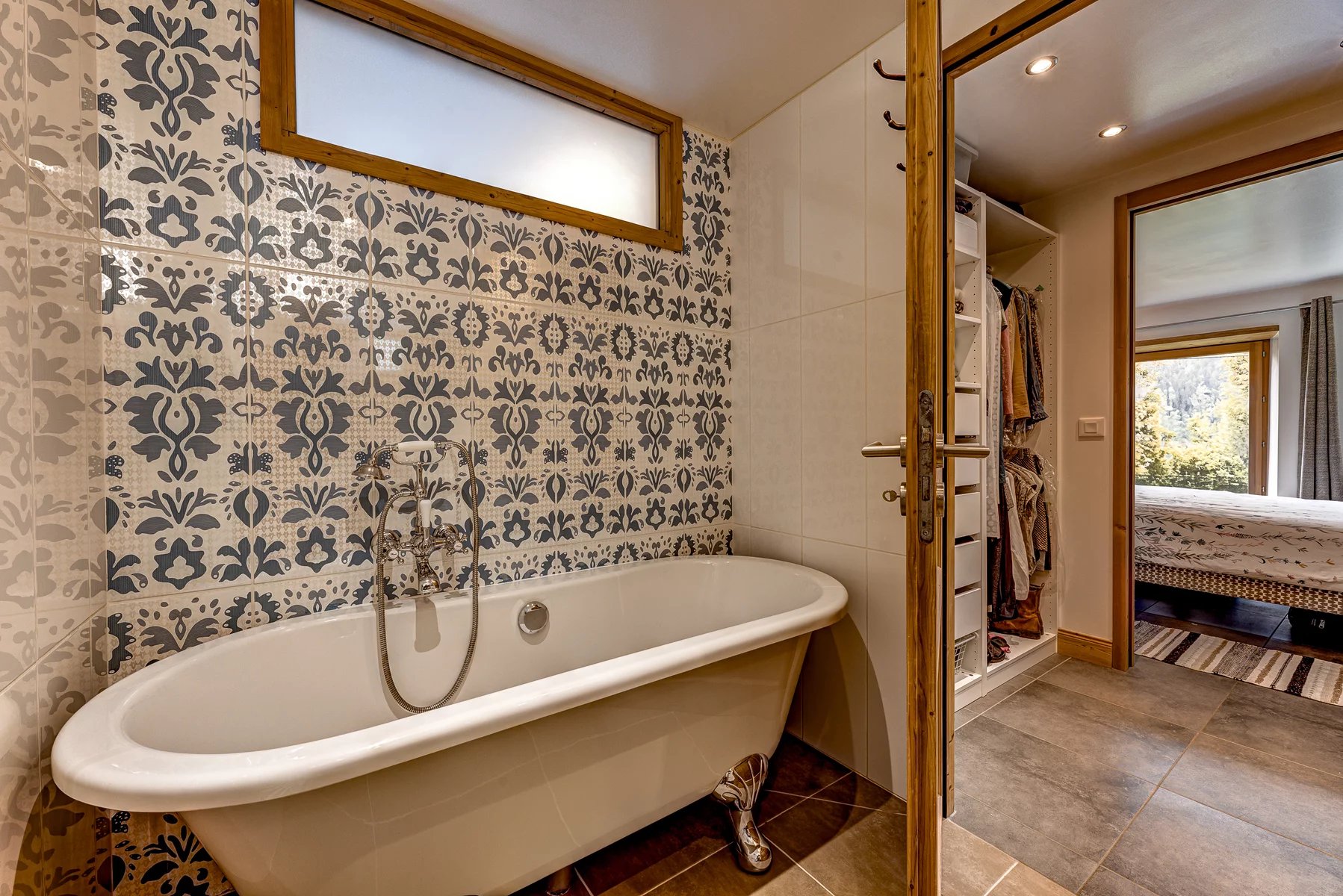 Photo of CHAMONIX - A bright, modern apartment with private terrace