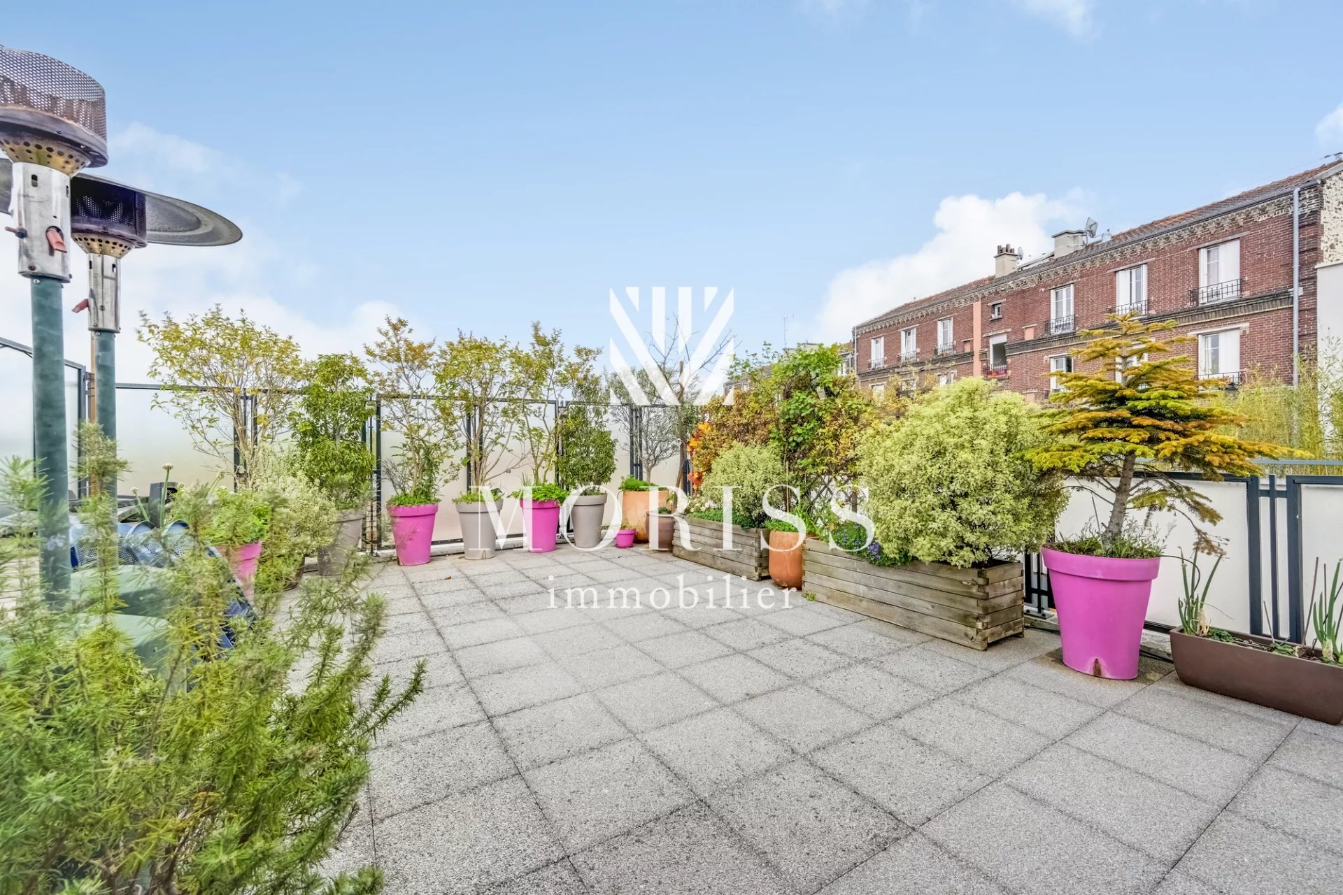 TROIS PIÈCES / 81M2 / TERRASSES / LIGNE 13 - 93200 SAINT-DENIS - Image Array