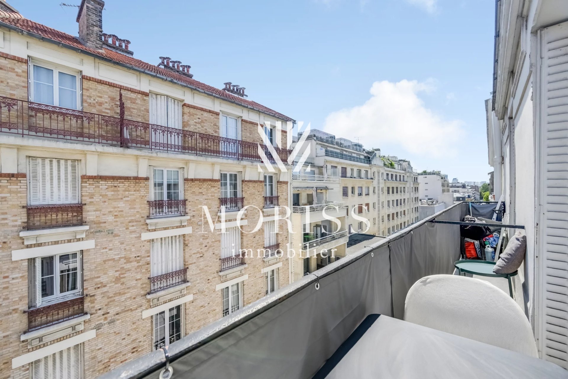 Saint-Mandé - Appartement de 2 pièces de 39,22m² Loi Carrez - Image Array