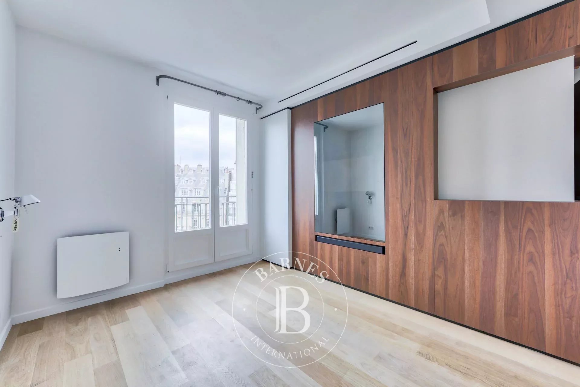 Daire Paris 8ème - picture 12