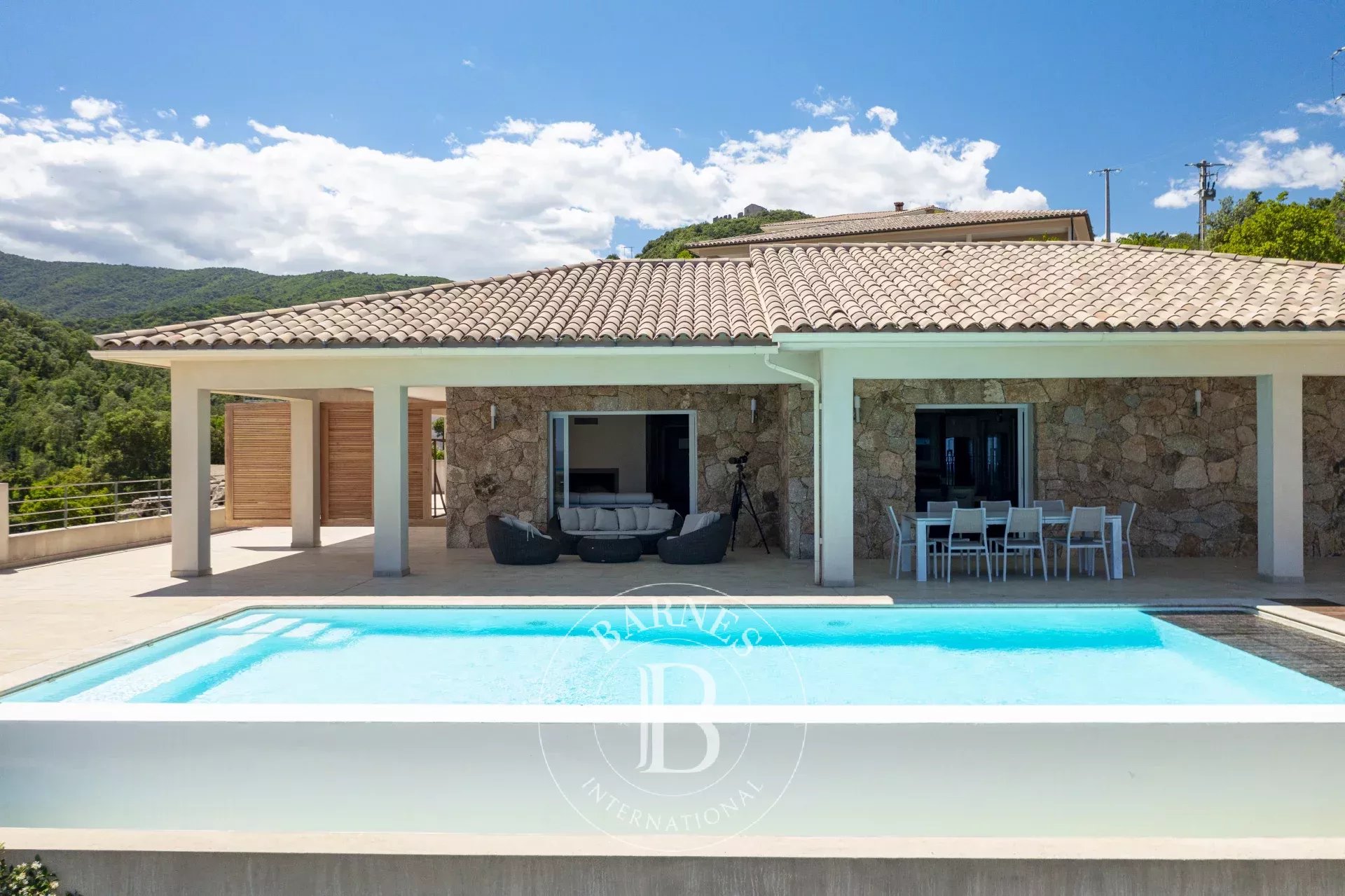 Villa Sari-Solenzara  -  ref 7175072 (picture 1)
