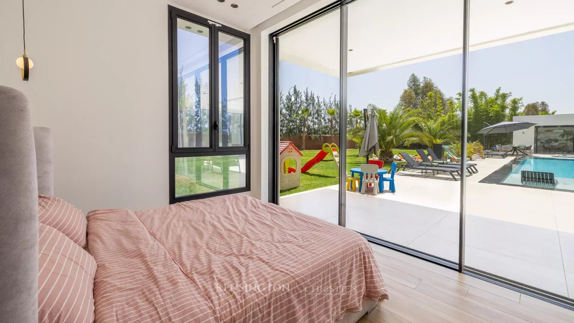 8 Bedroom Villa/Townhouse's Image 24