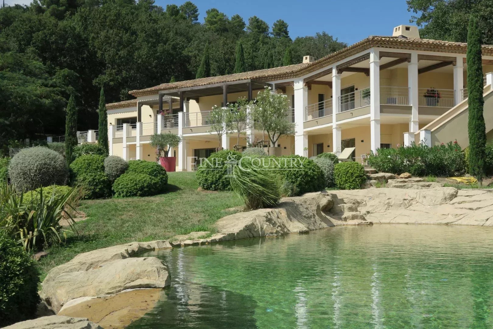 Villa For Sale in La Garde Freinet with Pool and Panoramic Views Accommodation in Cannes