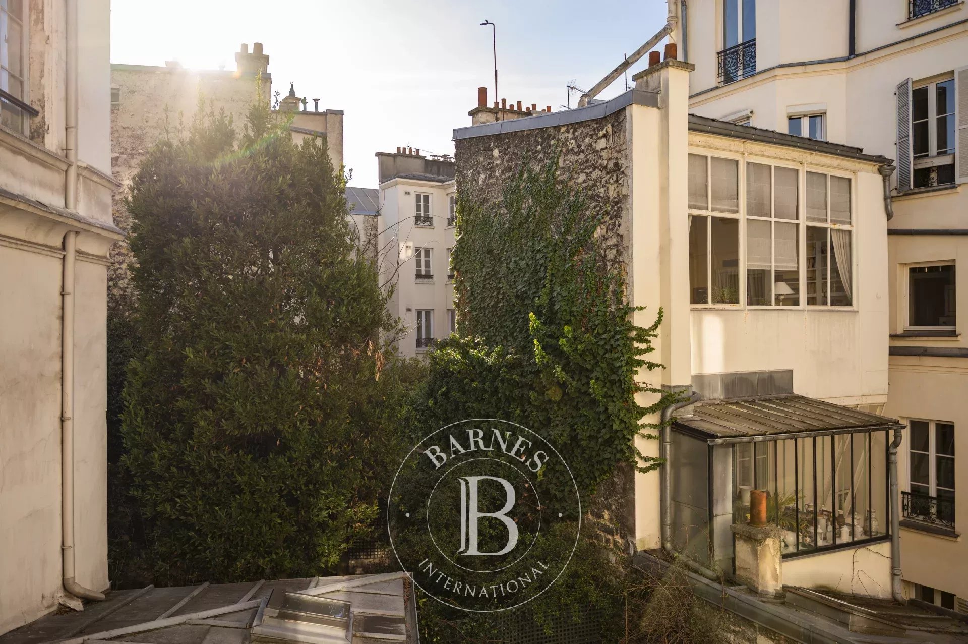 Daire Paris 9ème - picture 25