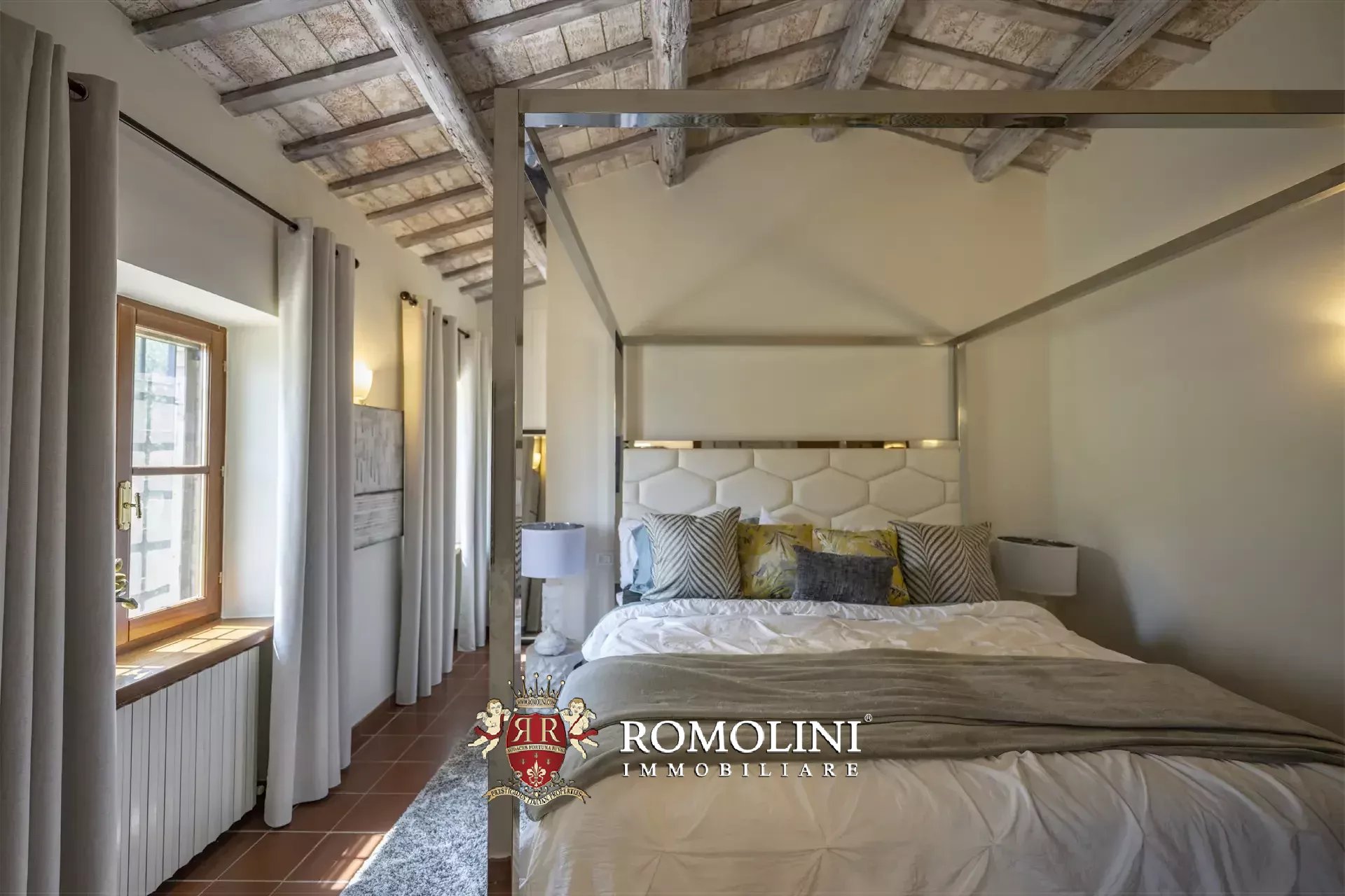 4 Bedroom Villa/Townhouse's Image 38