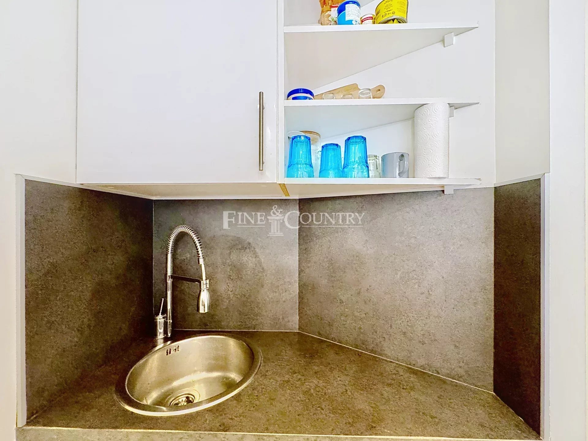 Photo of Studio for sale Cannes center Banane Croisette