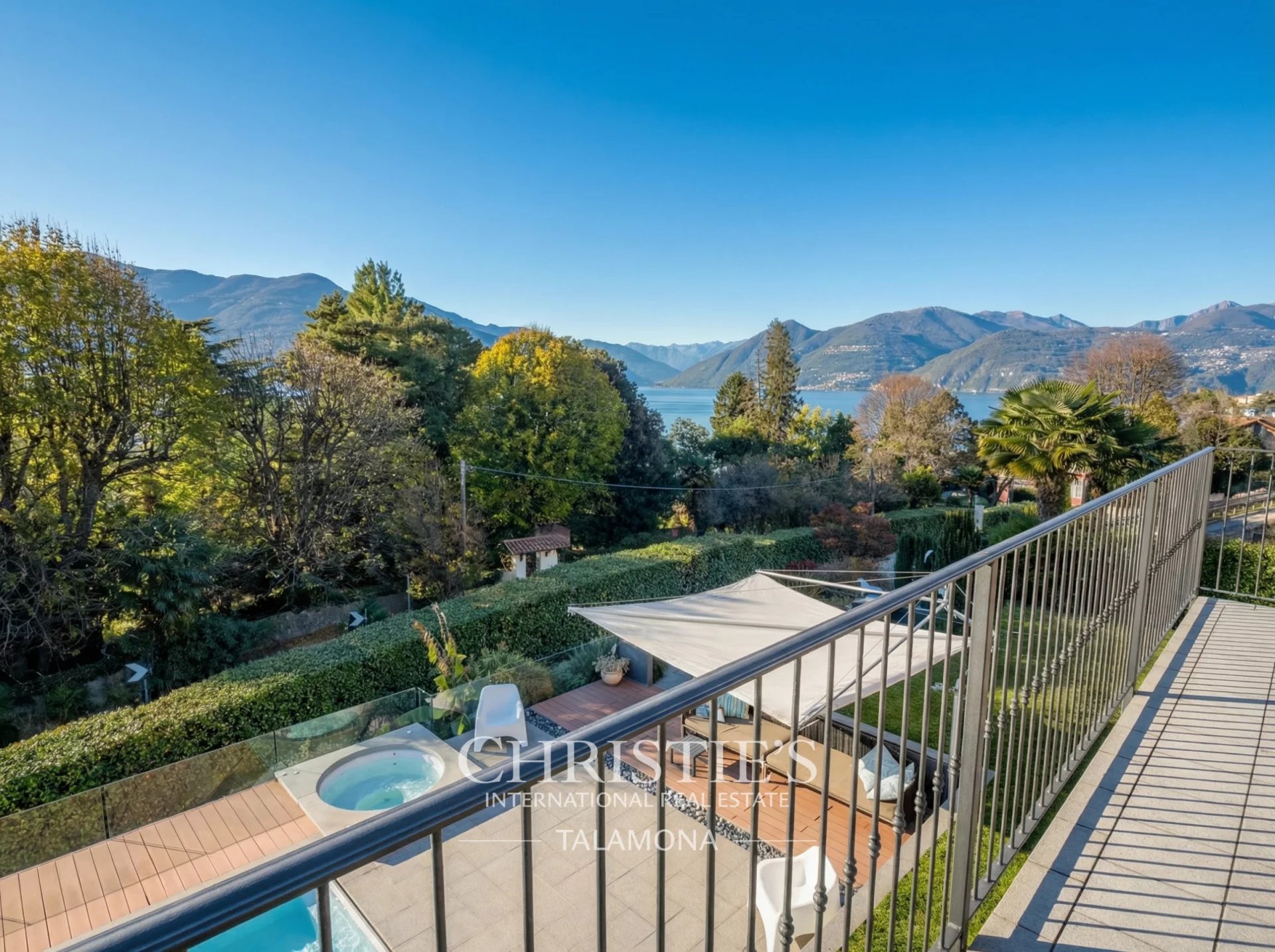 4 Bedroom Villa/Townhouse's Image 29