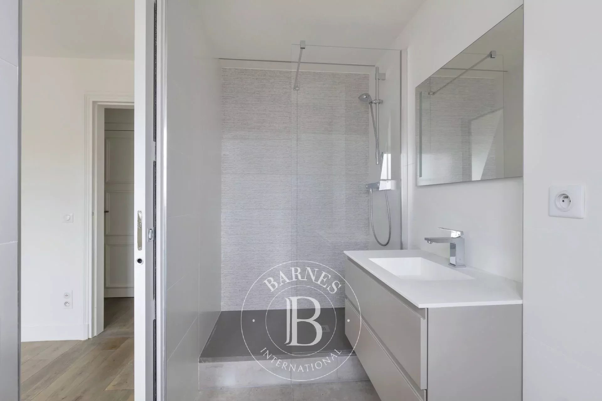 Daire Neuilly-sur-Seine - picture 12