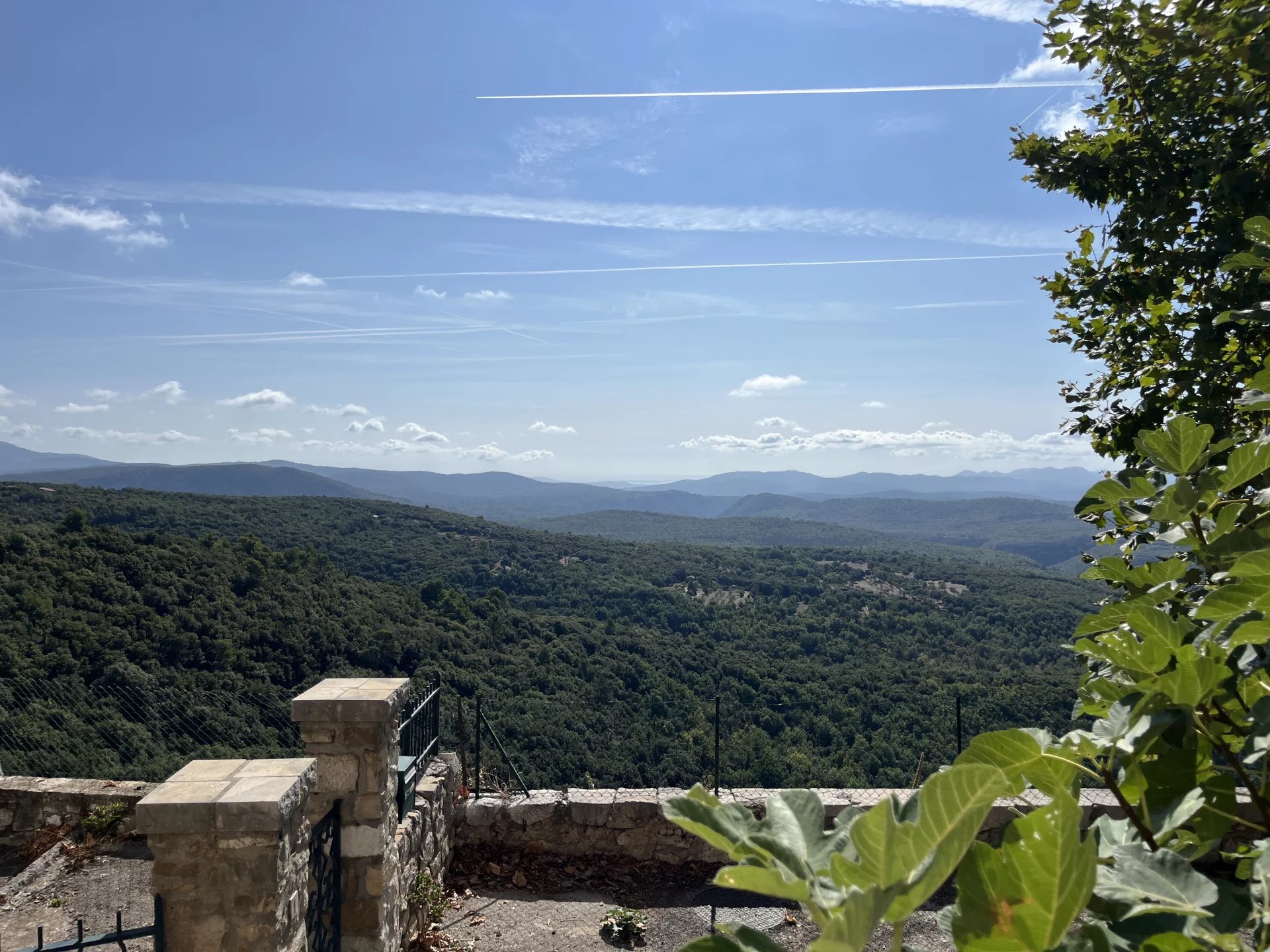 Charming village house with independent studio - MONS Charming village house with independent studio - MONS