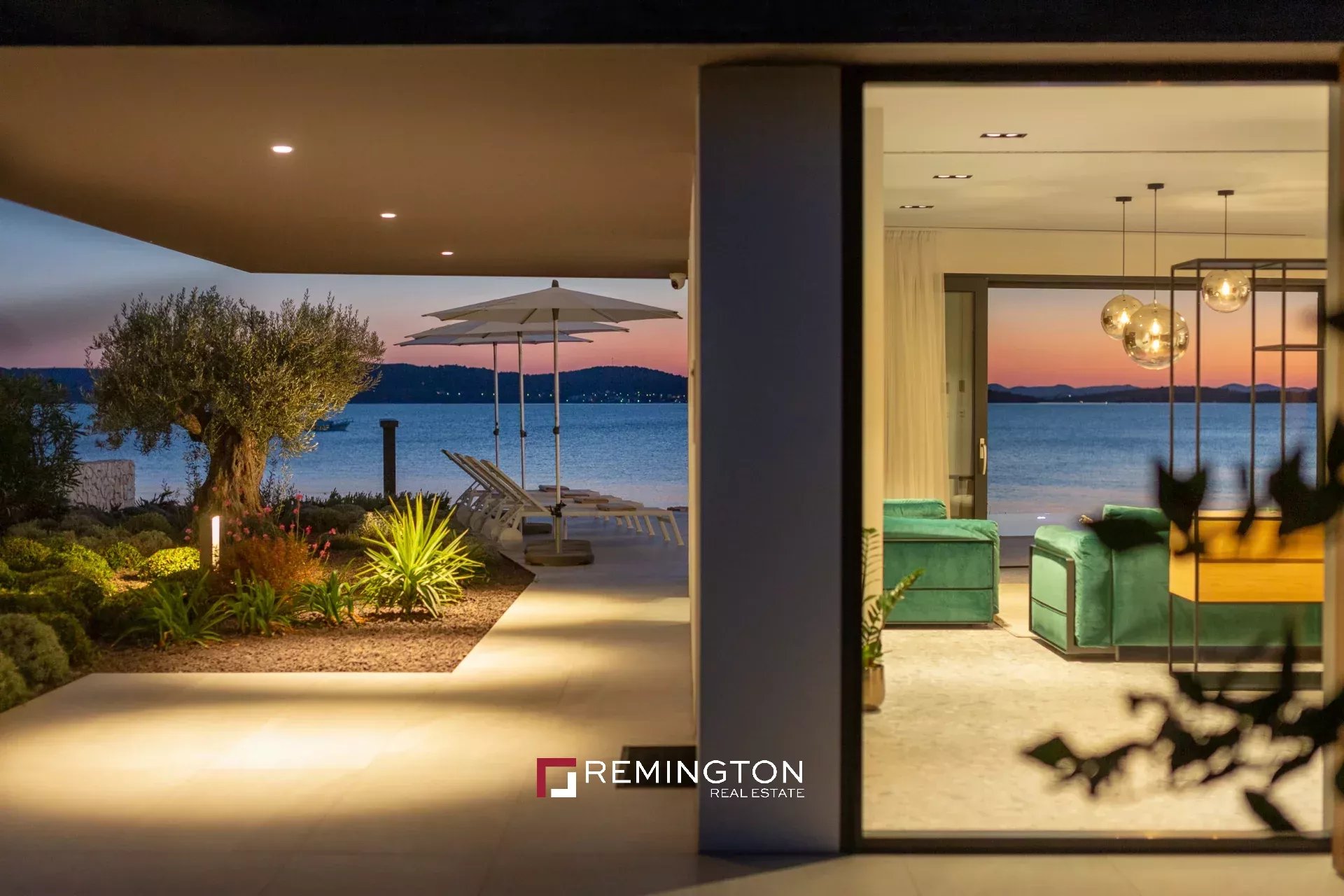6 Bedroom Villa/Townhouse's Image 15