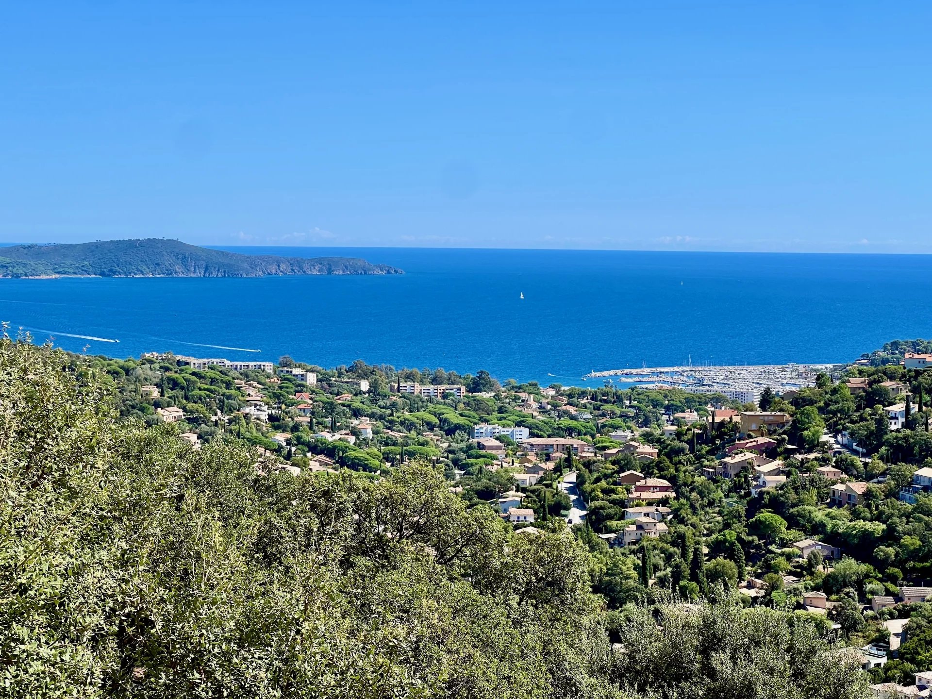 Sale Property Cavalaire-sur-Mer