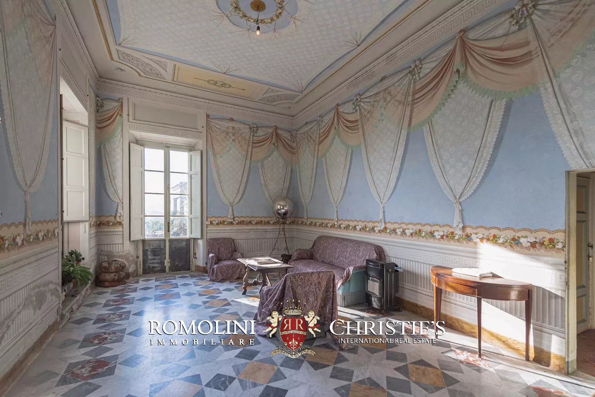 15 Bedroom Villa/Townhouse's Image 39