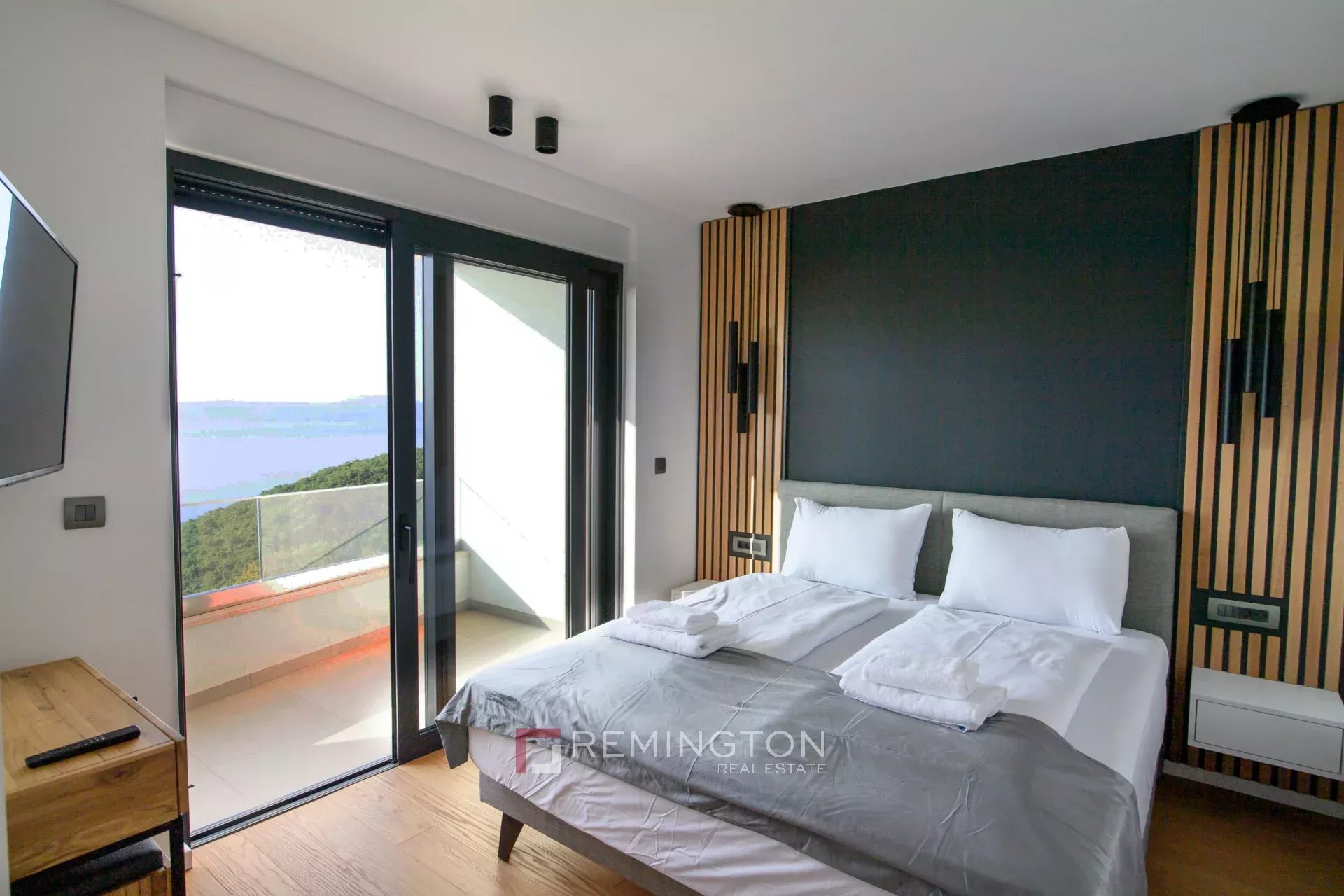 Villa/Townhouse's Image 9
