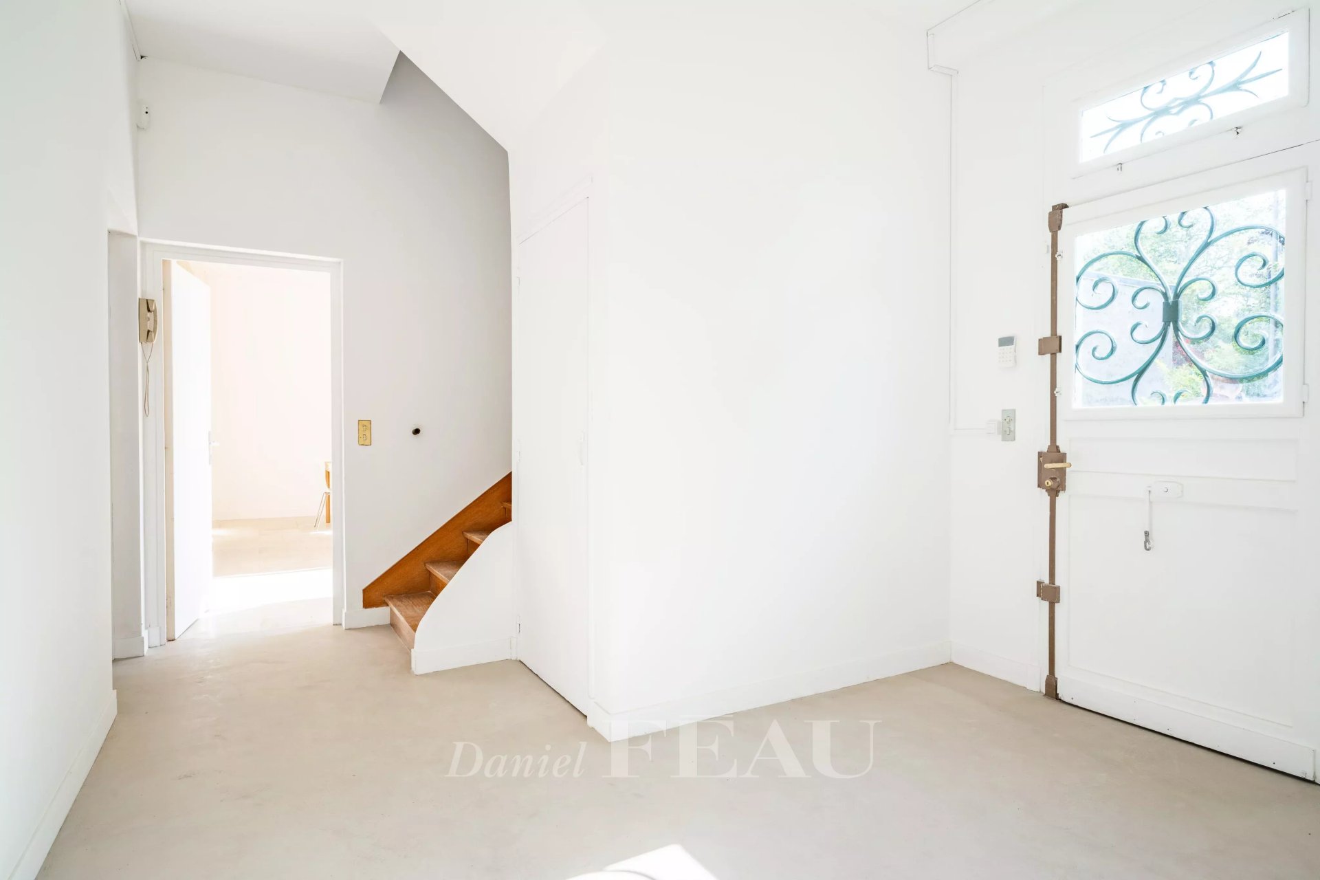 7 Bedroom Villa/Townhouse's Image 7