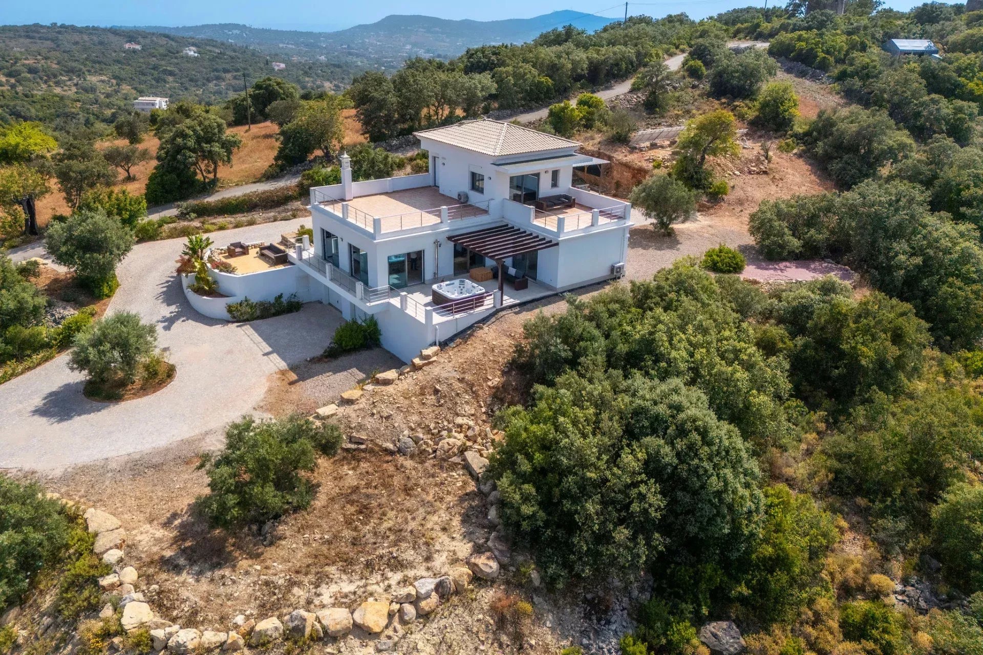 T3 Villa with magnificent views, close to São Bras de Alportel, Loule and Faro