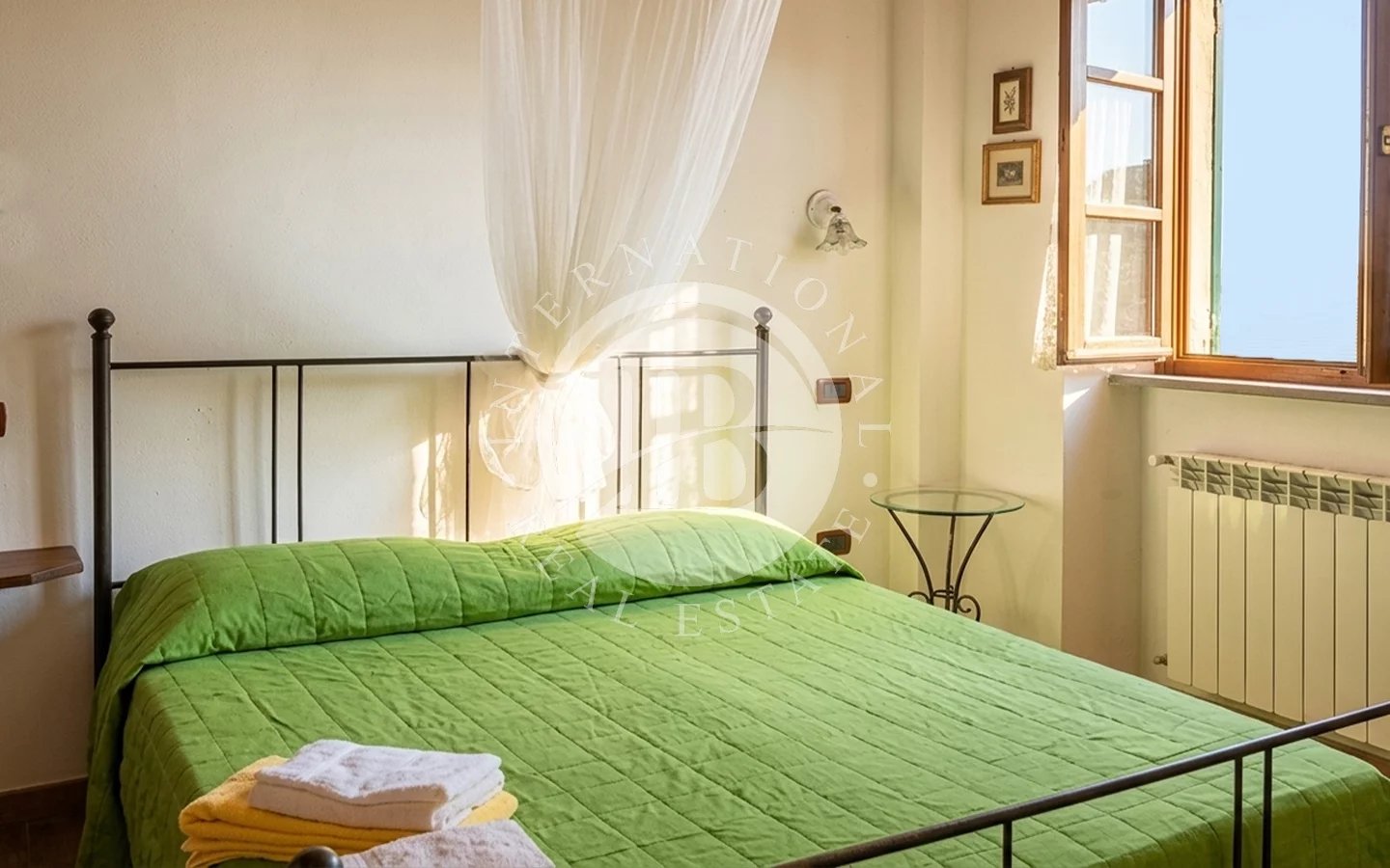 House in Volterra - Image 5