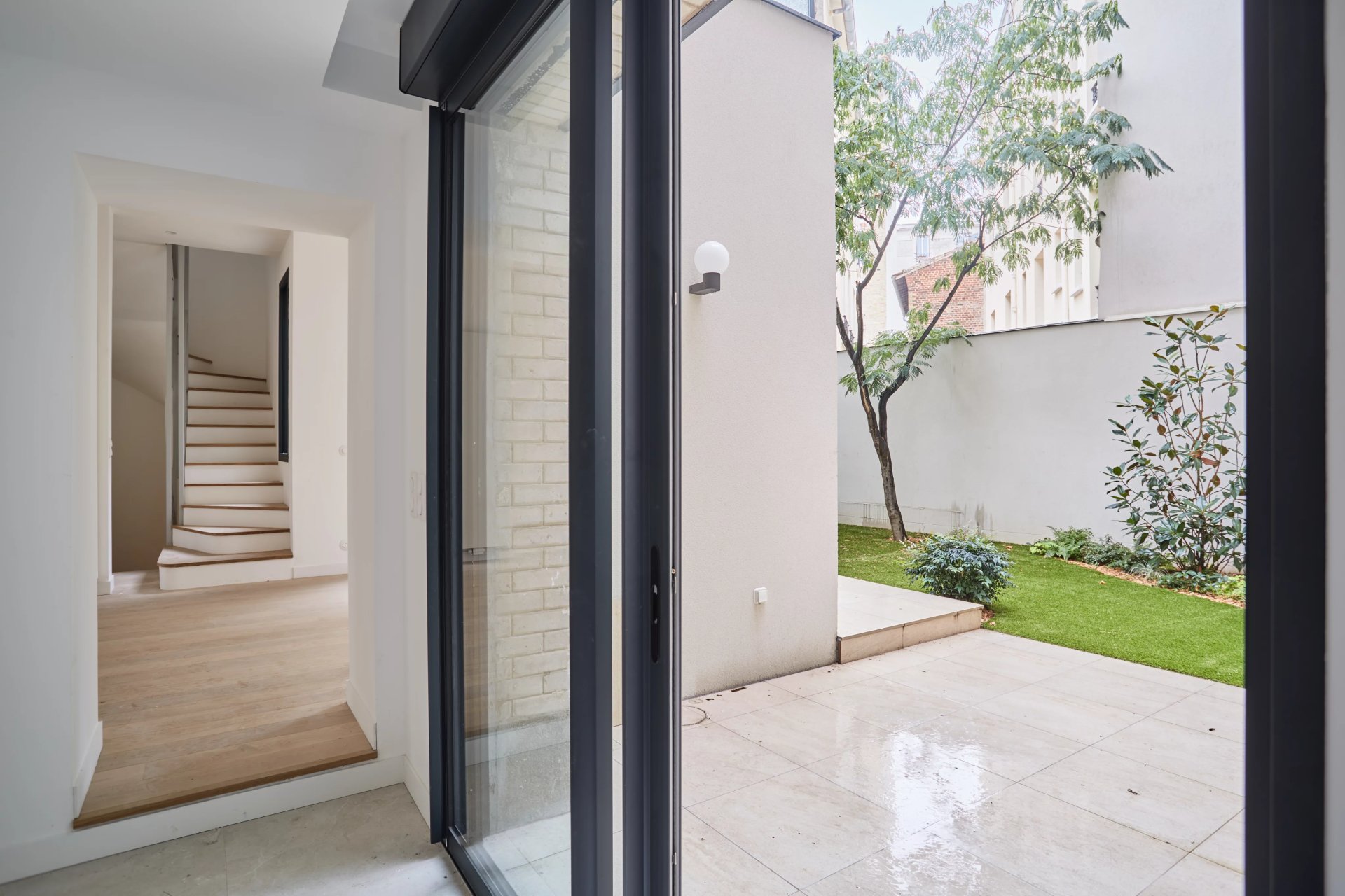 5 Bedroom Villa/Townhouse's Image 8