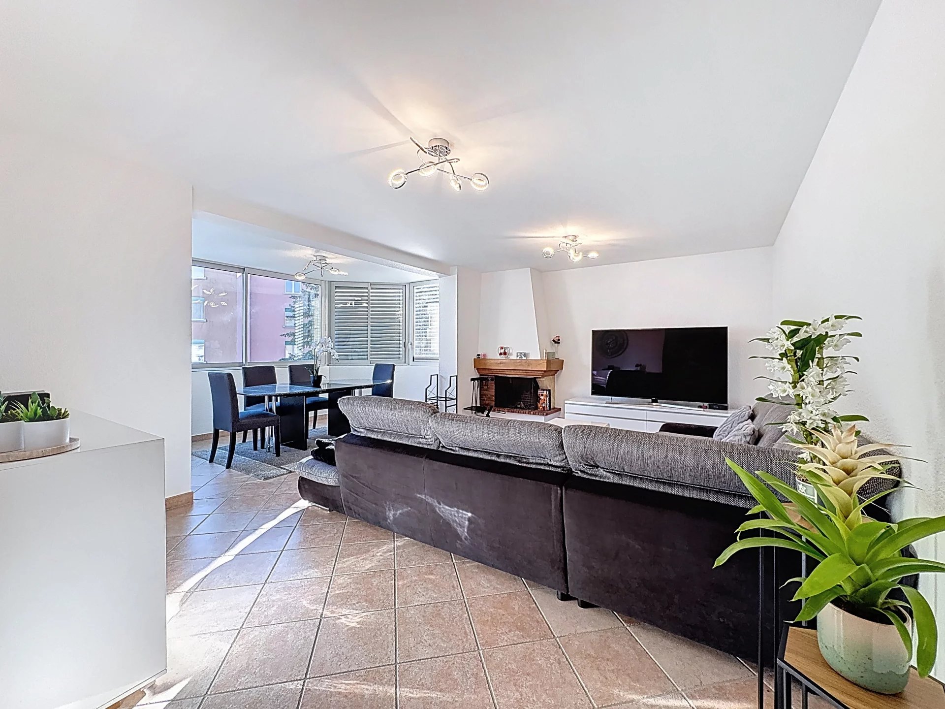 Splendide 4.5 pièces avec carnotzet privé