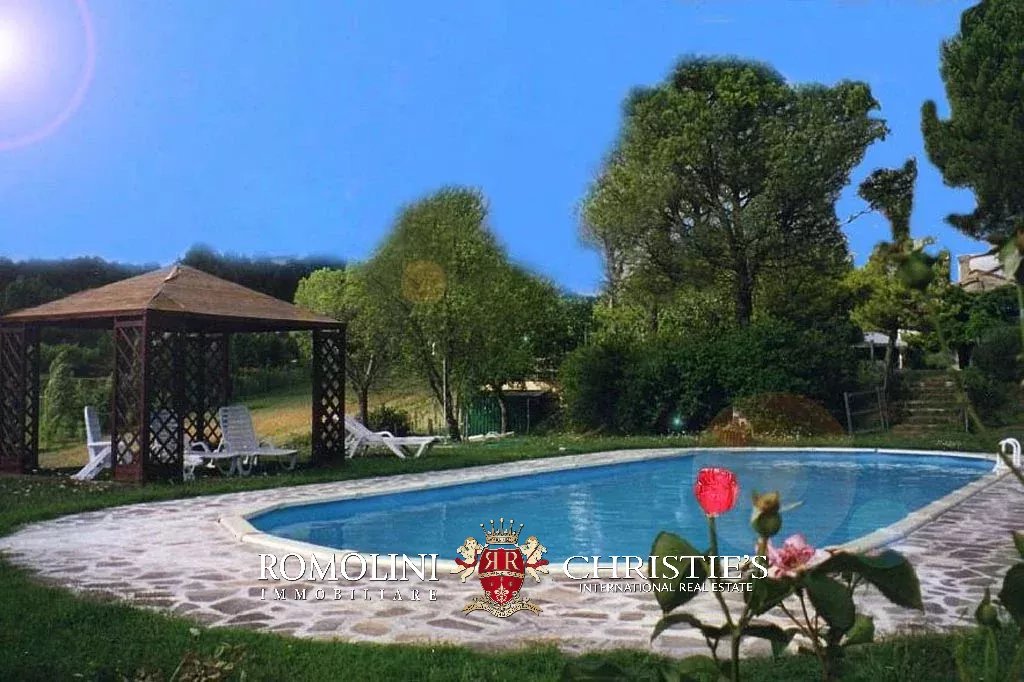 4 Bedroom Villa/Townhouse's Image 4