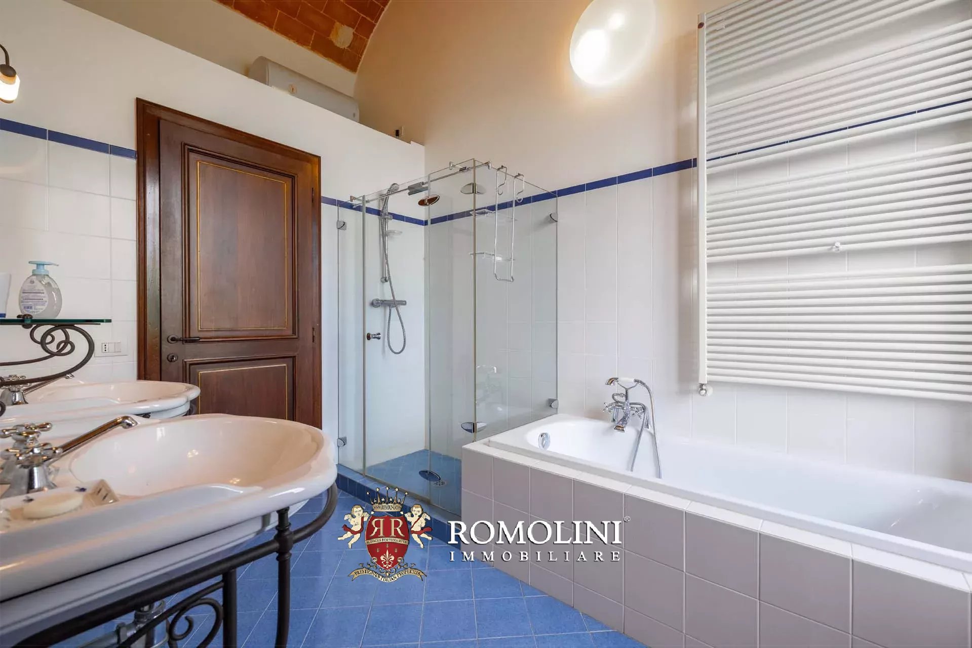 37 Bedroom Villa/Townhouse's Image 132