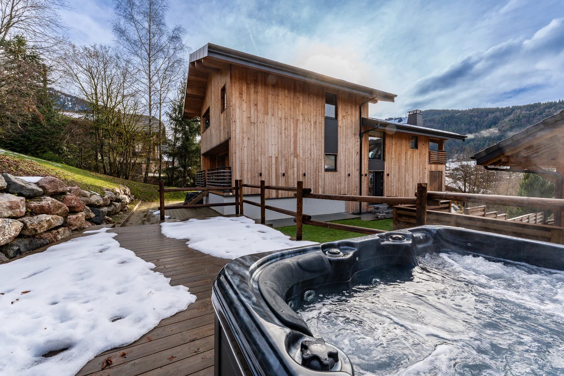 Photo of MONTRIOND - Superb 6-bedroom chalet Montriond