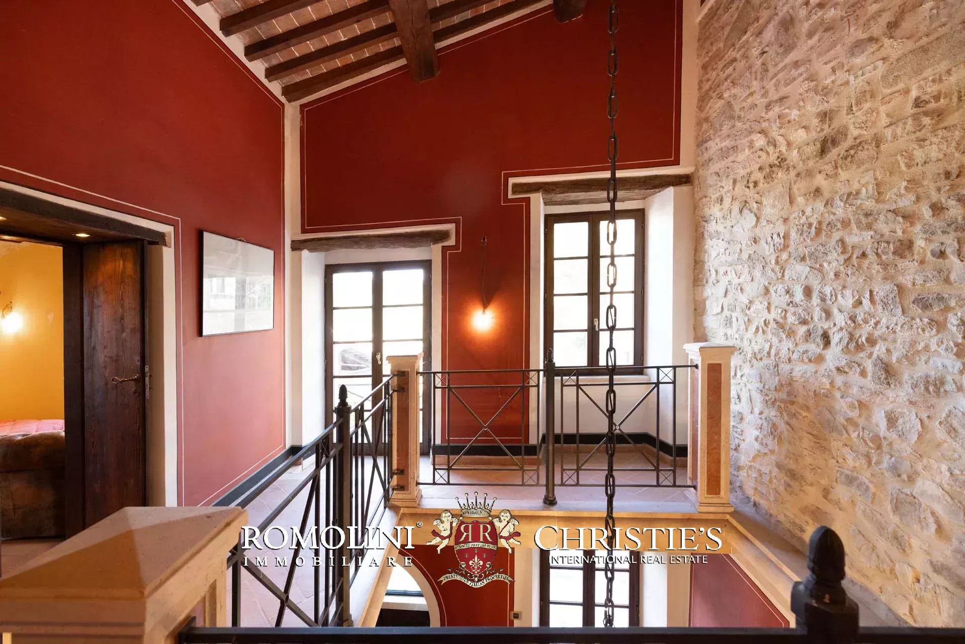 10 Bedroom Villa/Townhouse's Image 126