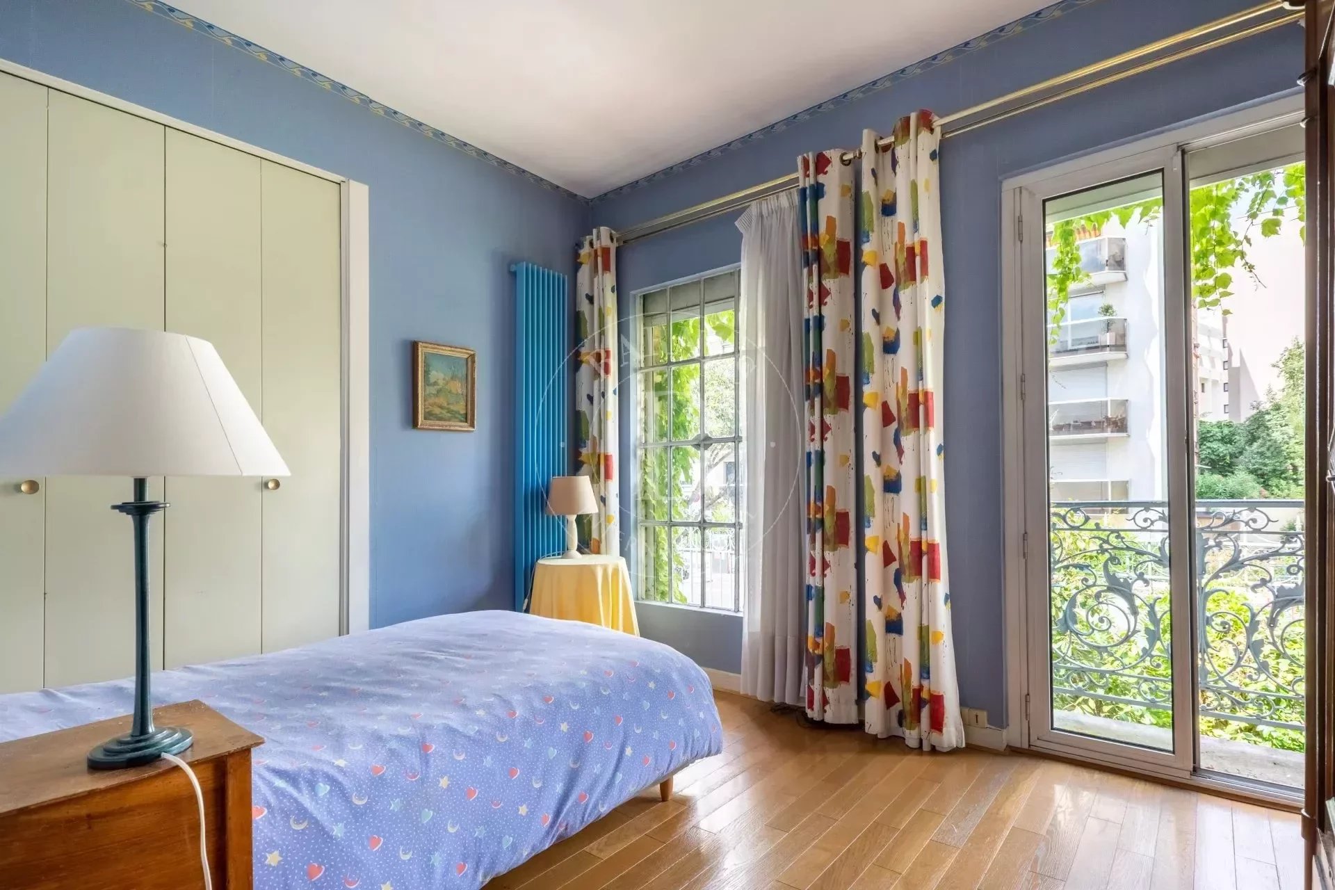 Ev Vanves - picture 13