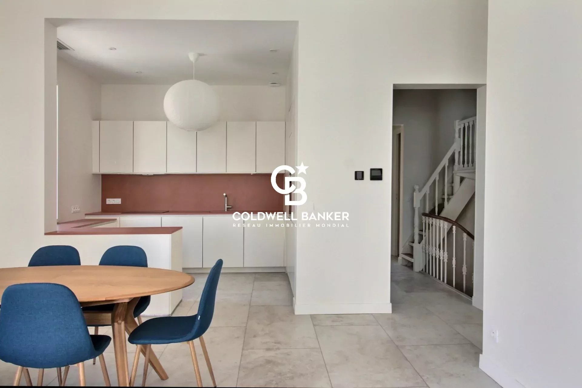 Agence immobilière de Silver Coast Int. Realty