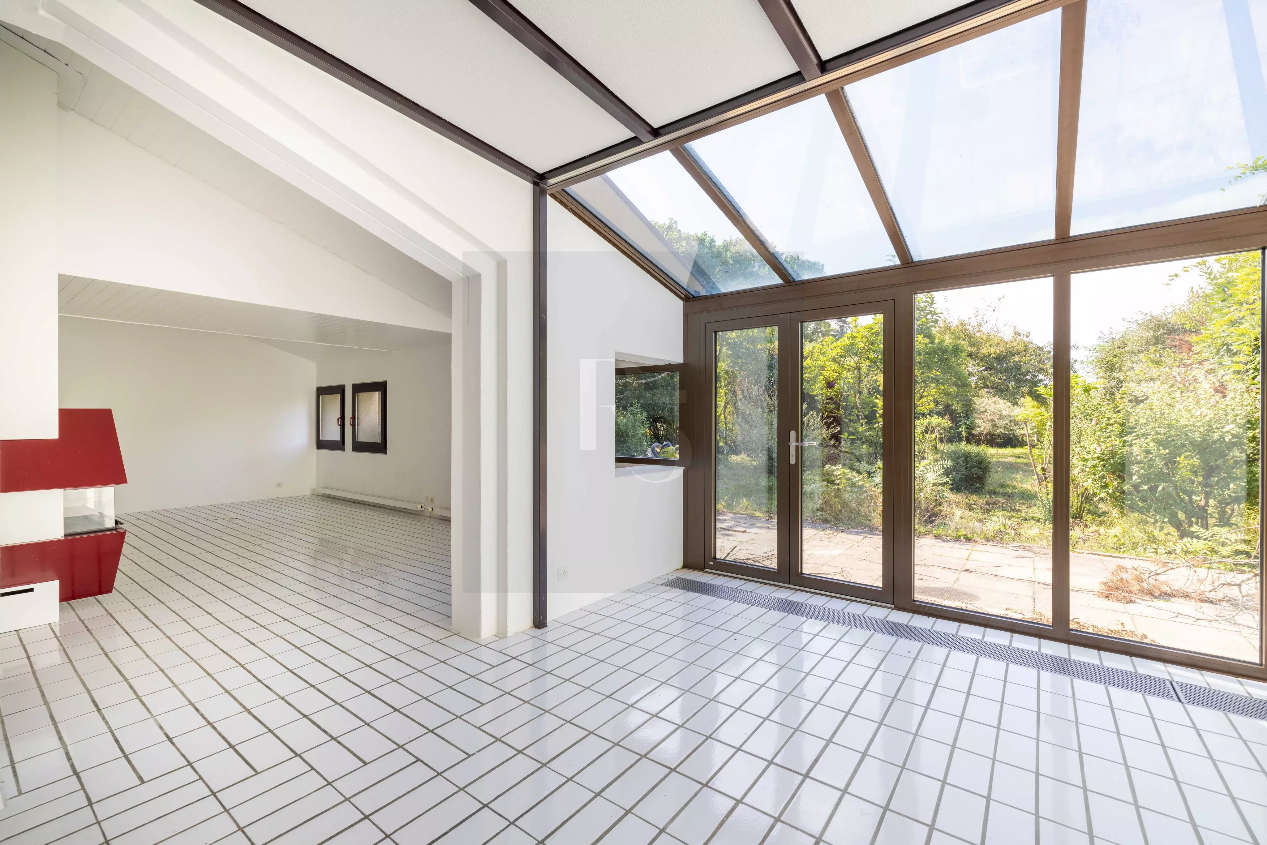 Villa mitoyenne dans le village de GY — photo 1