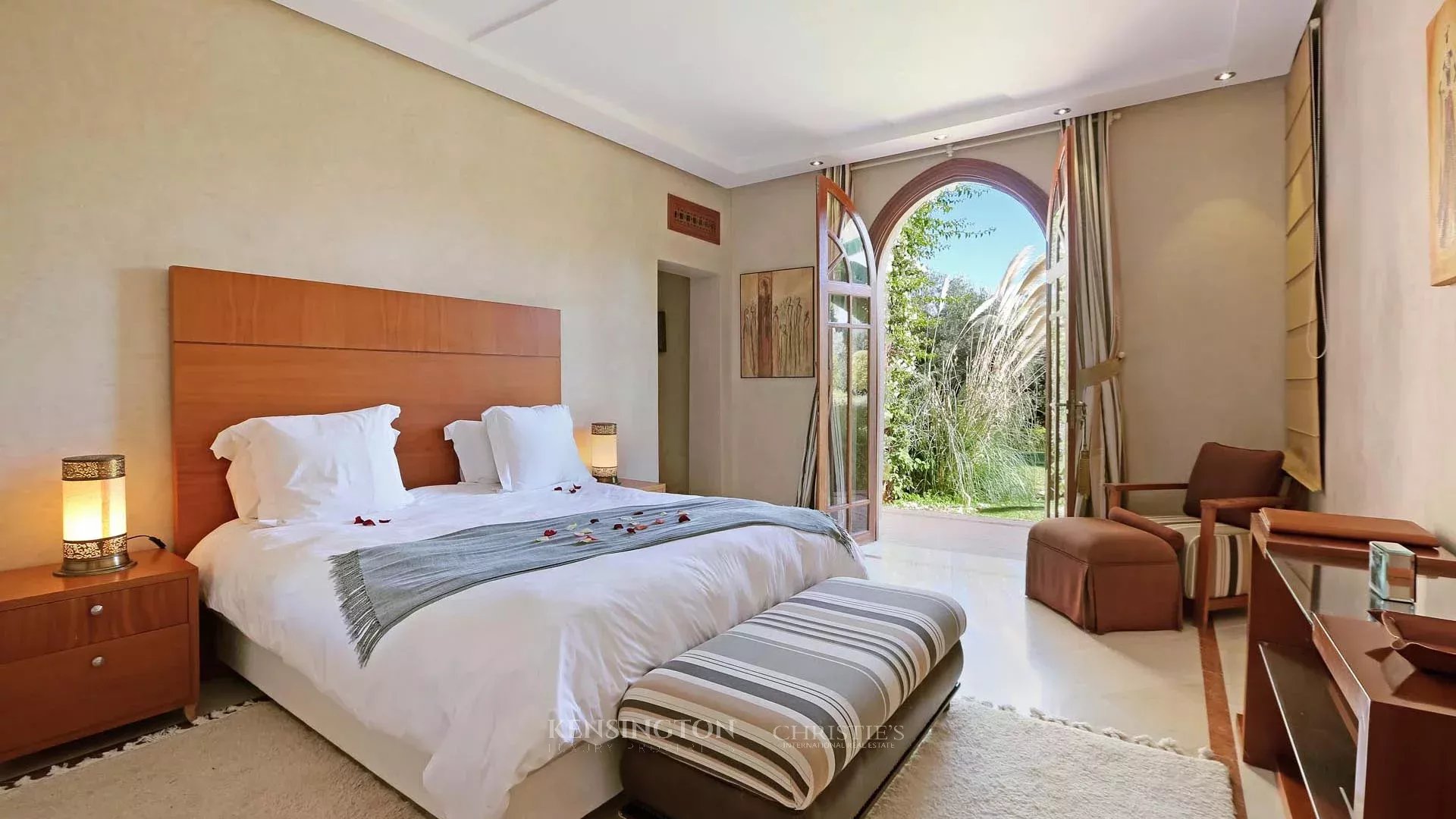 5 Bedroom Villa/Townhouse's Image 37