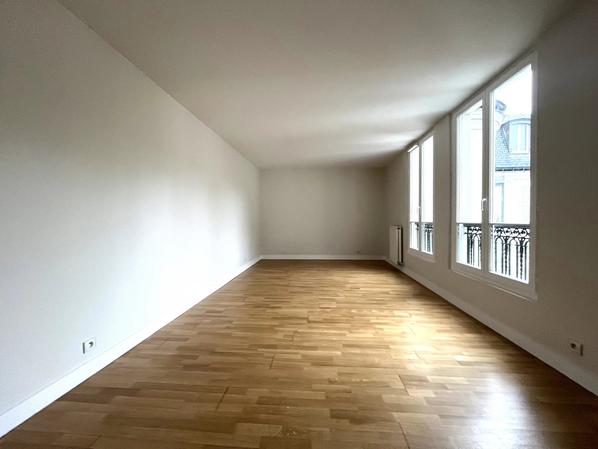 Rental Apartment Paris 8th