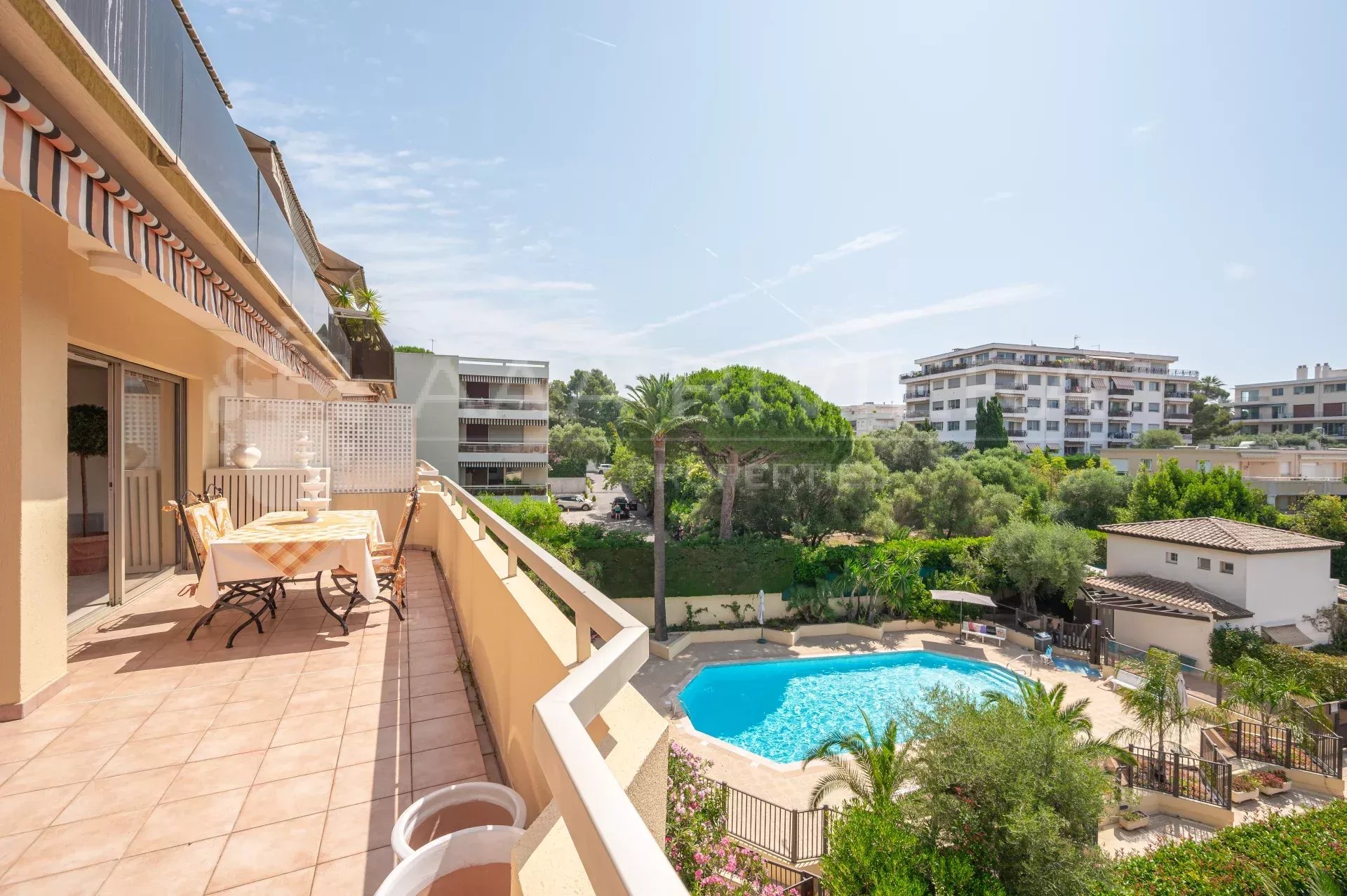 Juan les Pins Pinède-Appartement d'Exception 3 Chambres - Prestige Residence