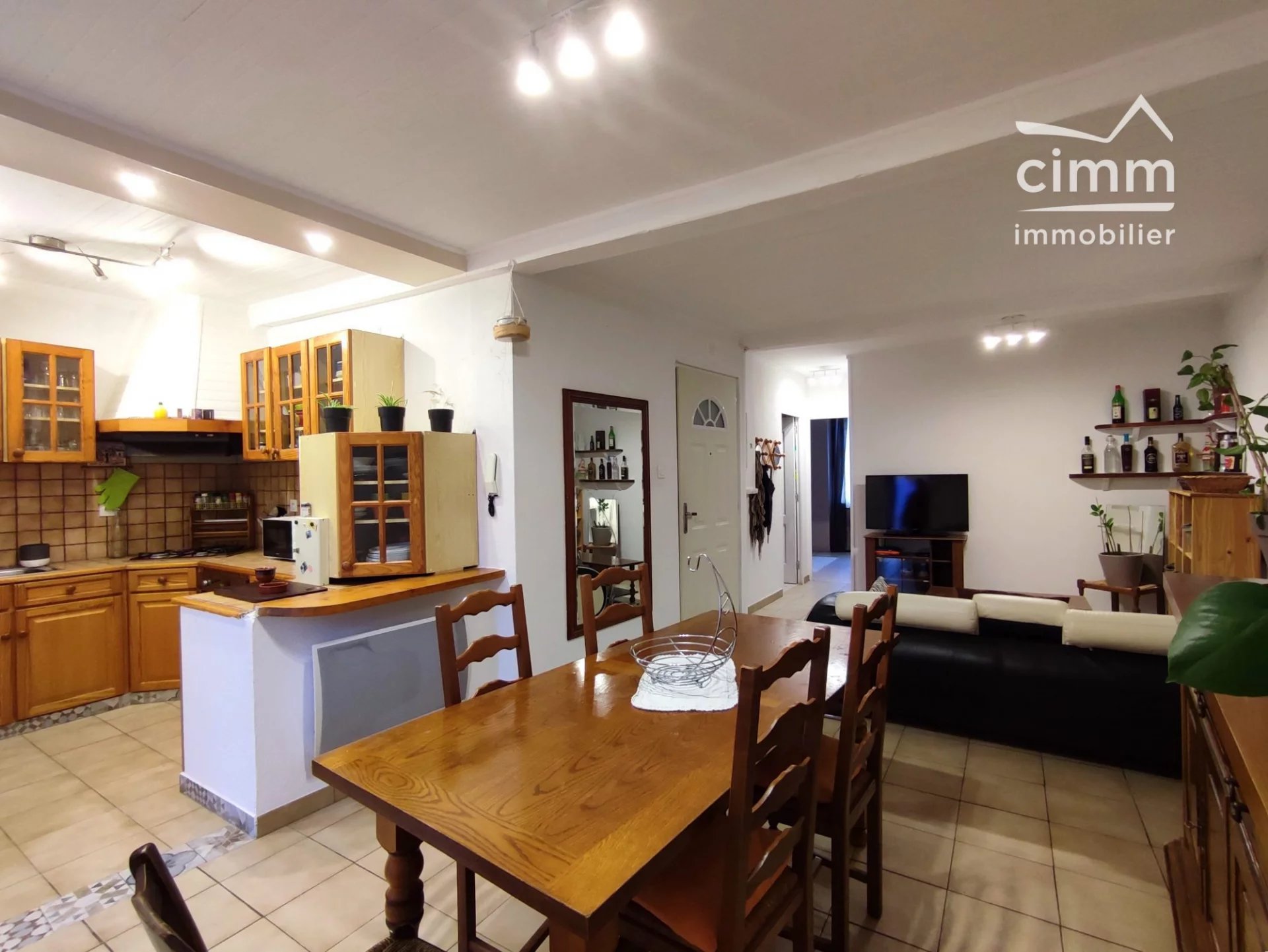 APPARTEMENT T3 - 38210 - TULLINS
