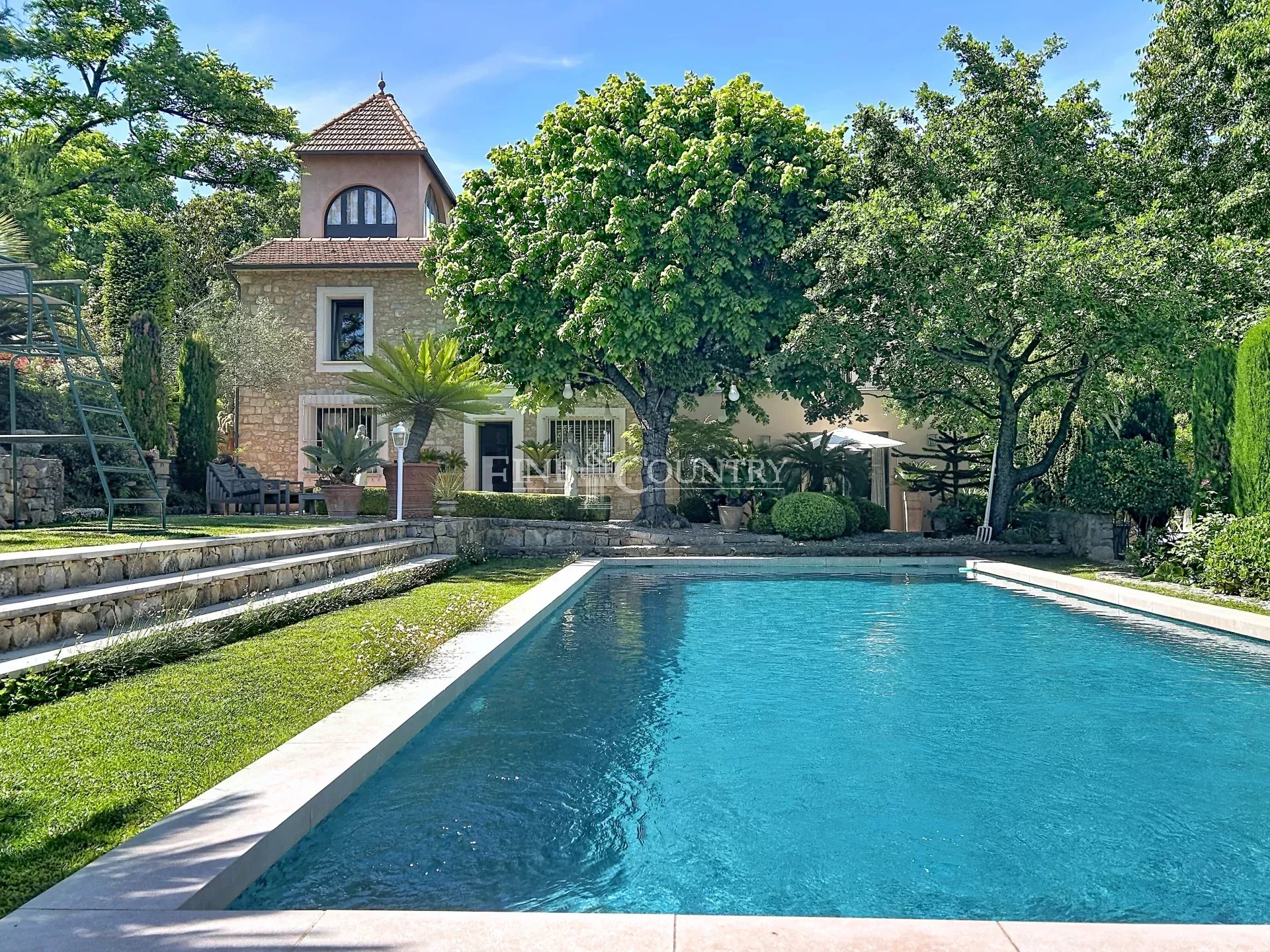 Villa d'exception a vendre Grasse